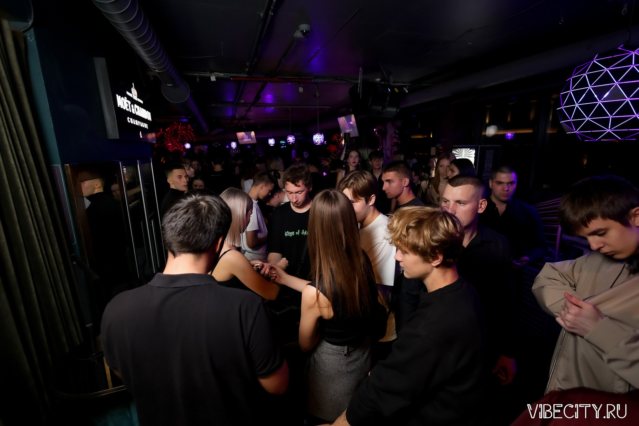 DOUBLE U. VIBECITY.RU Вайб Сити Ру Фоторепортажи Фотоотчеты Калининград