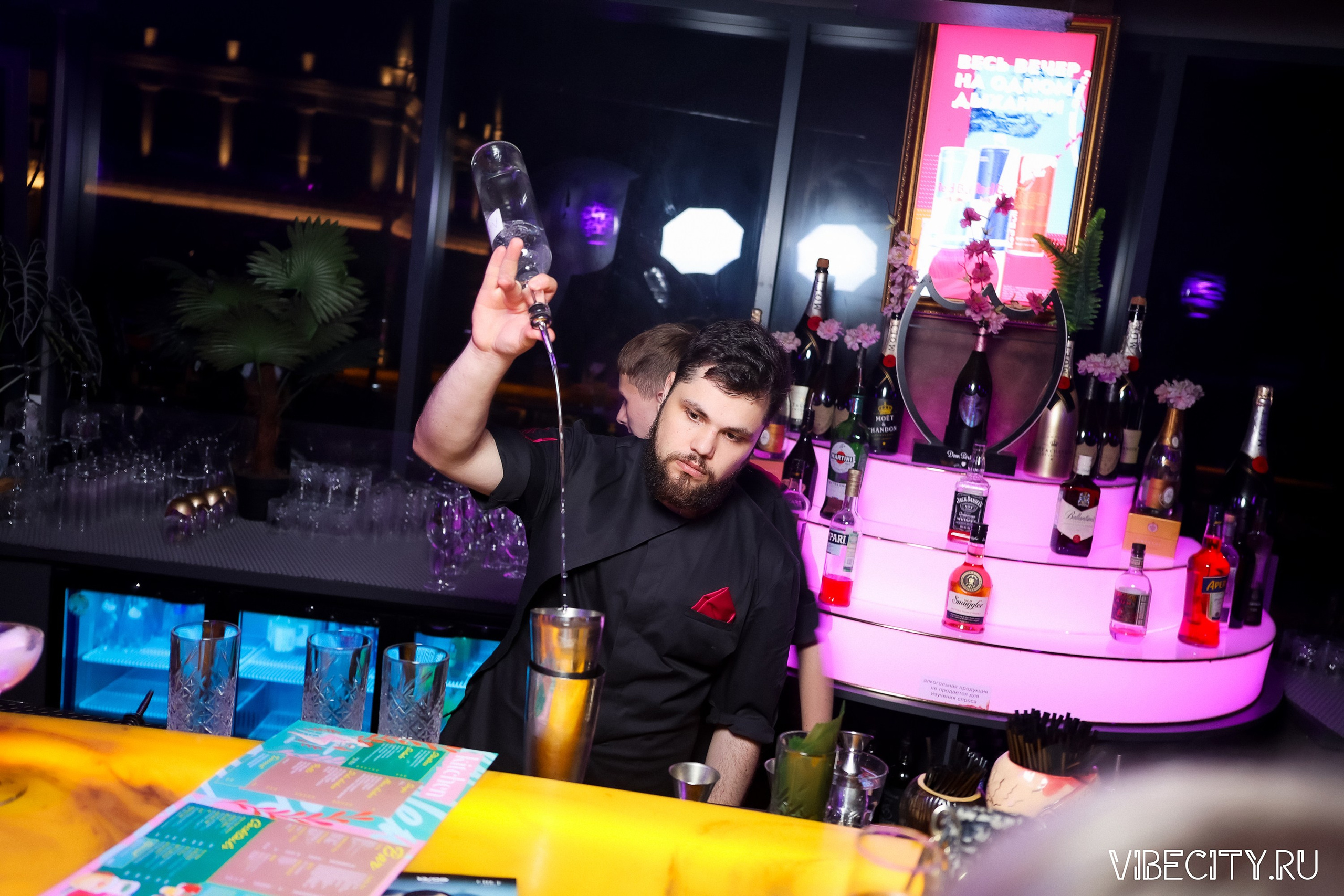 DOUBLE U. VIBECITY.RU Вайб Сити Ру Фоторепортажи Фотоотчеты Калининград