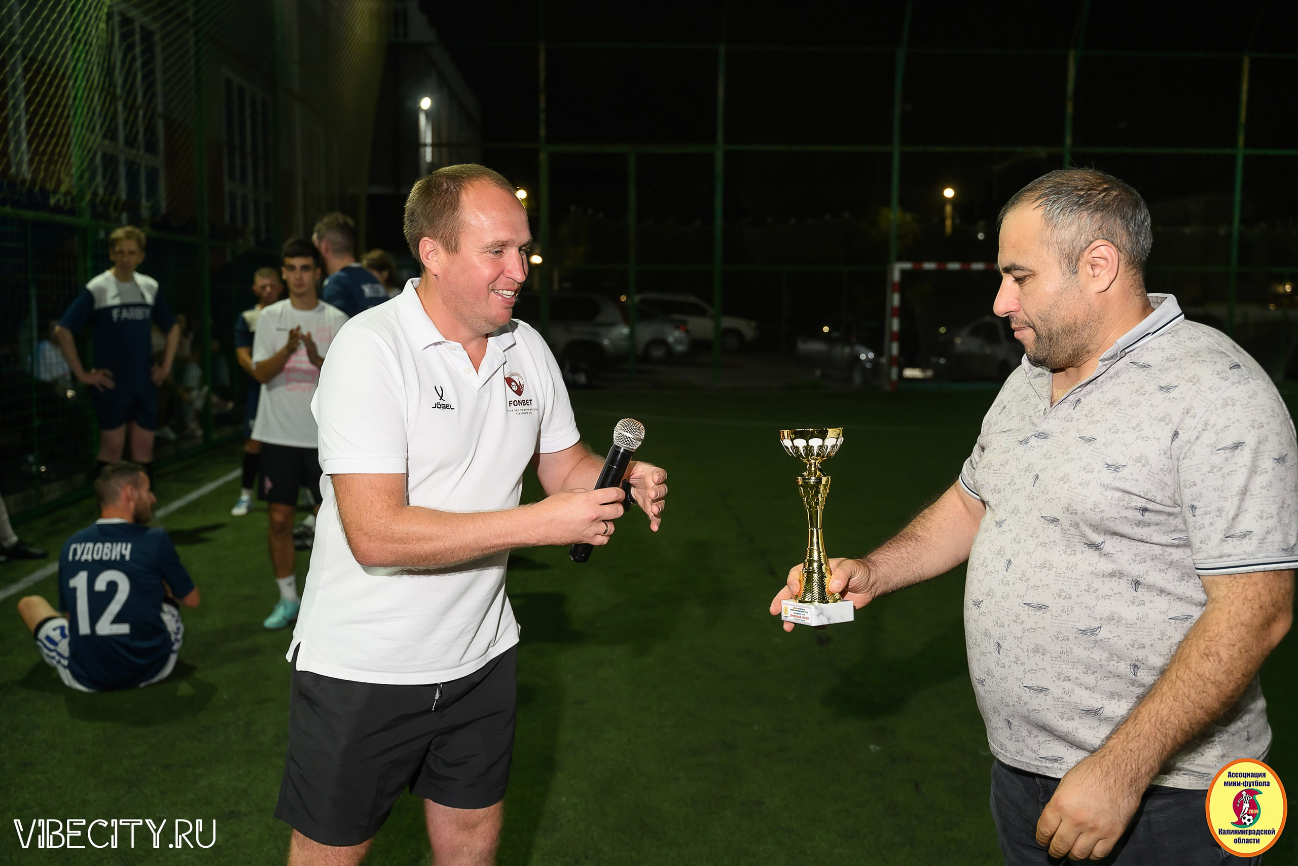 ФИНАЛЬНЫЕ ИГРЫ КУБКА МИНИ-ФУТБОЛЬНОЙ ЛИГИ И КУБКА КОРПОРАТИВНОЙ МФЛ 2025. VIBECITY.RU Вайб Сити Ру Фоторепортажи Фотоотчеты Калининград