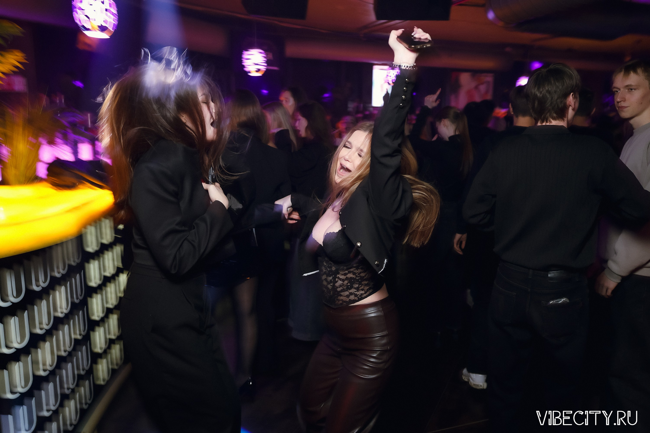 DOUBLE U. VIBECITY.RU Вайб Сити Ру Фоторепортажи Фотоотчеты Калининград