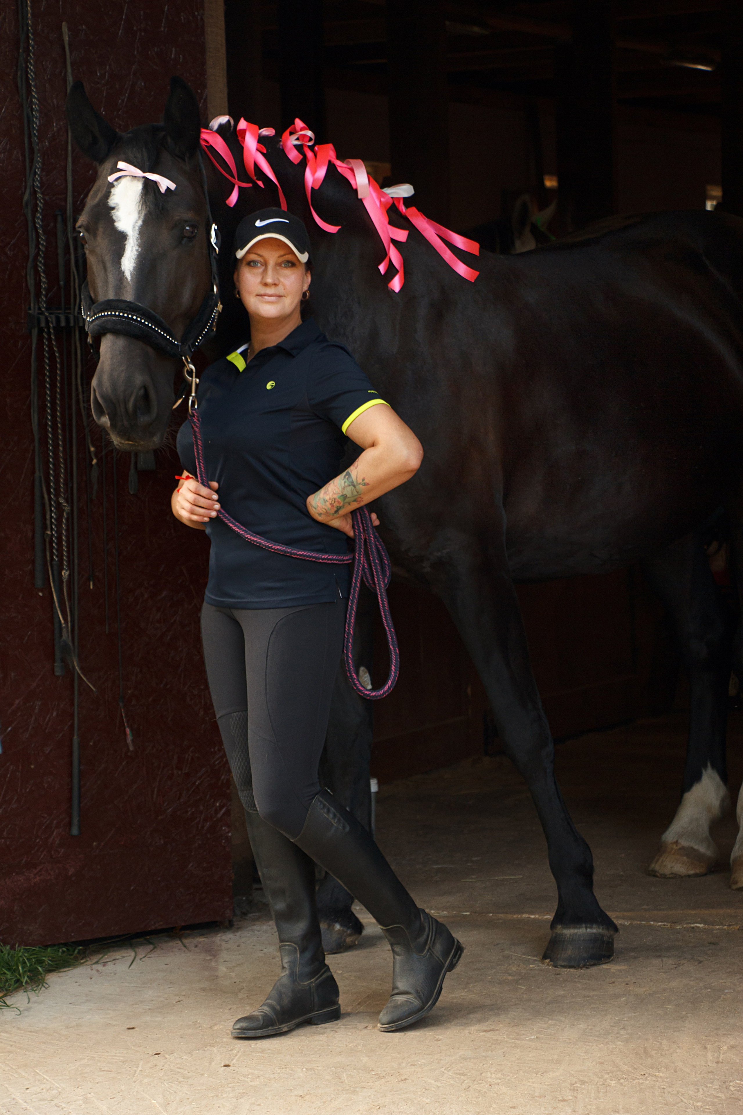 Анна и ее главная лошадь. Фотограф в Москве Юлия Карпова