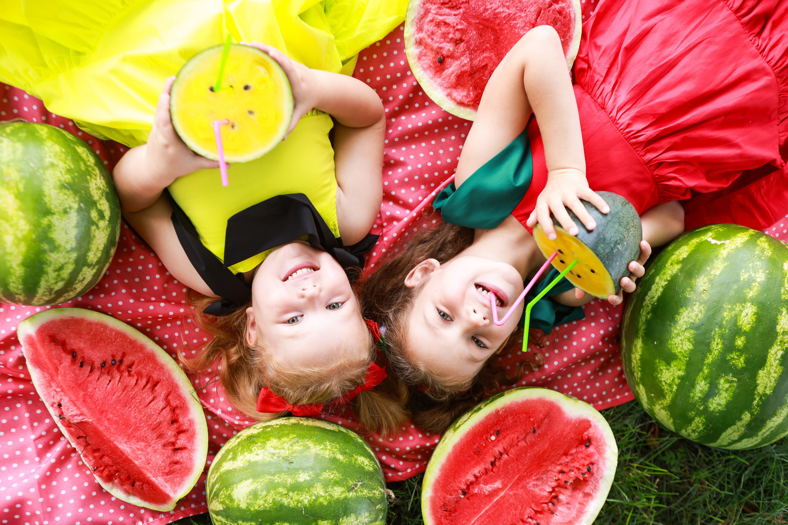Фотосессия с арбузами, пикап с арбузами, съёмка с арбузами, летняя фотосессия с арбузами. Семейный и детский фотограф в Москве Мария Быкова