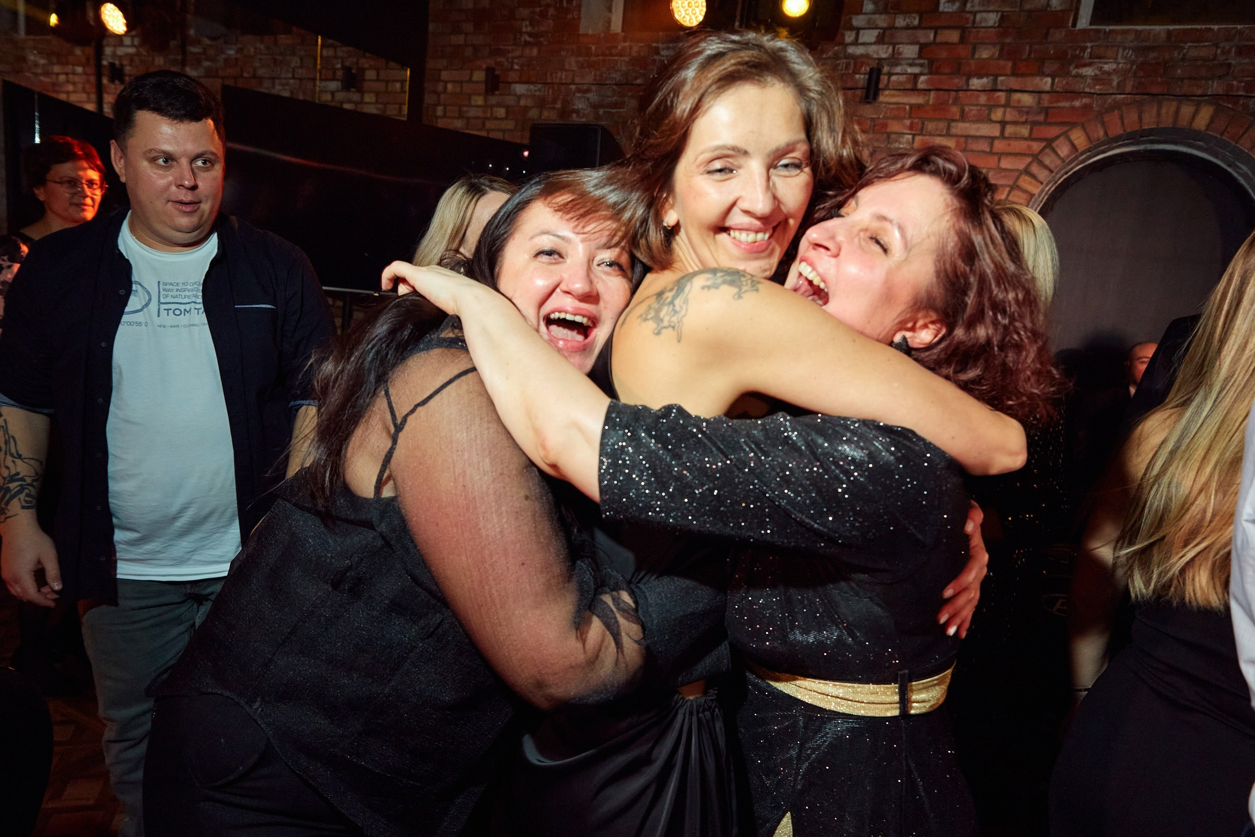 Компания Clarity / Пространство HIDE. Антон Артюшин, портретный фотограф. Москва