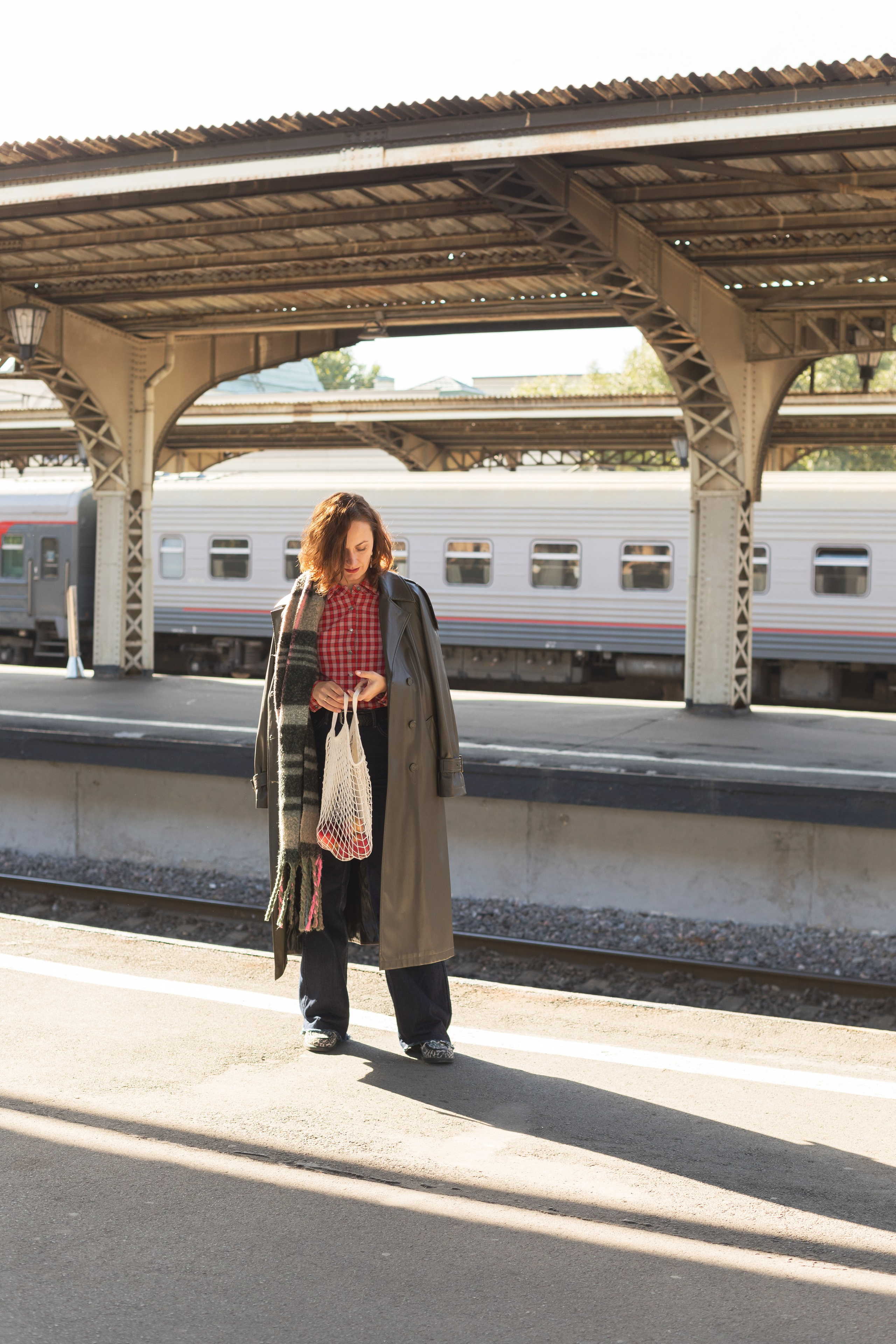 Съемка на Витебском вокзале для гида из Санкт-Петербурга. Детский и контент фотограф Надя Волкова Санкт-Петербург