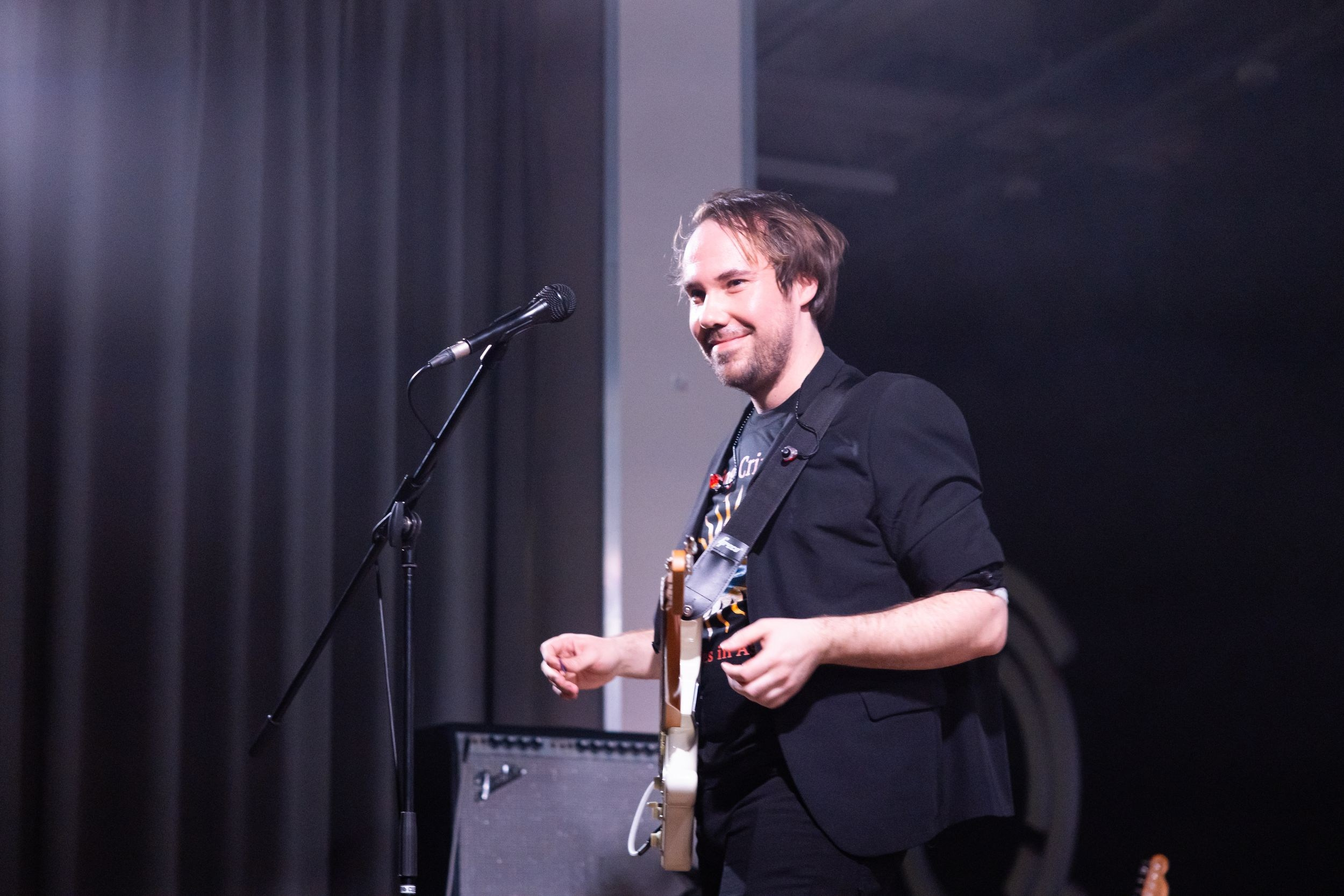 Echoes and Signals. Репортажный фотограф Алексей Пирязев