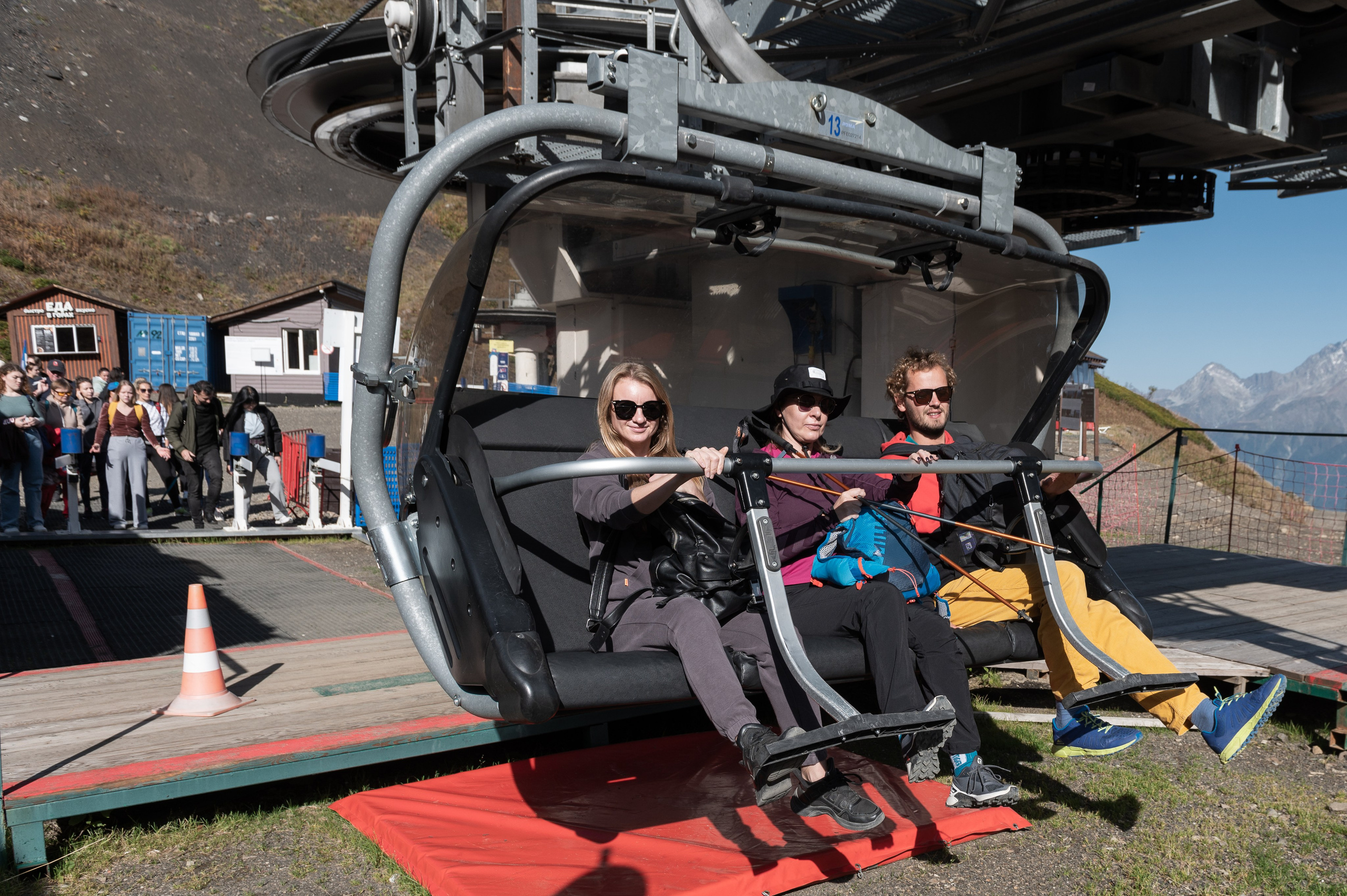 Хайкинг по трем курортам Красной Поляны 2022. Репортажный фотограф в Красной Поляне и Сочи Павлюченко Екатерина