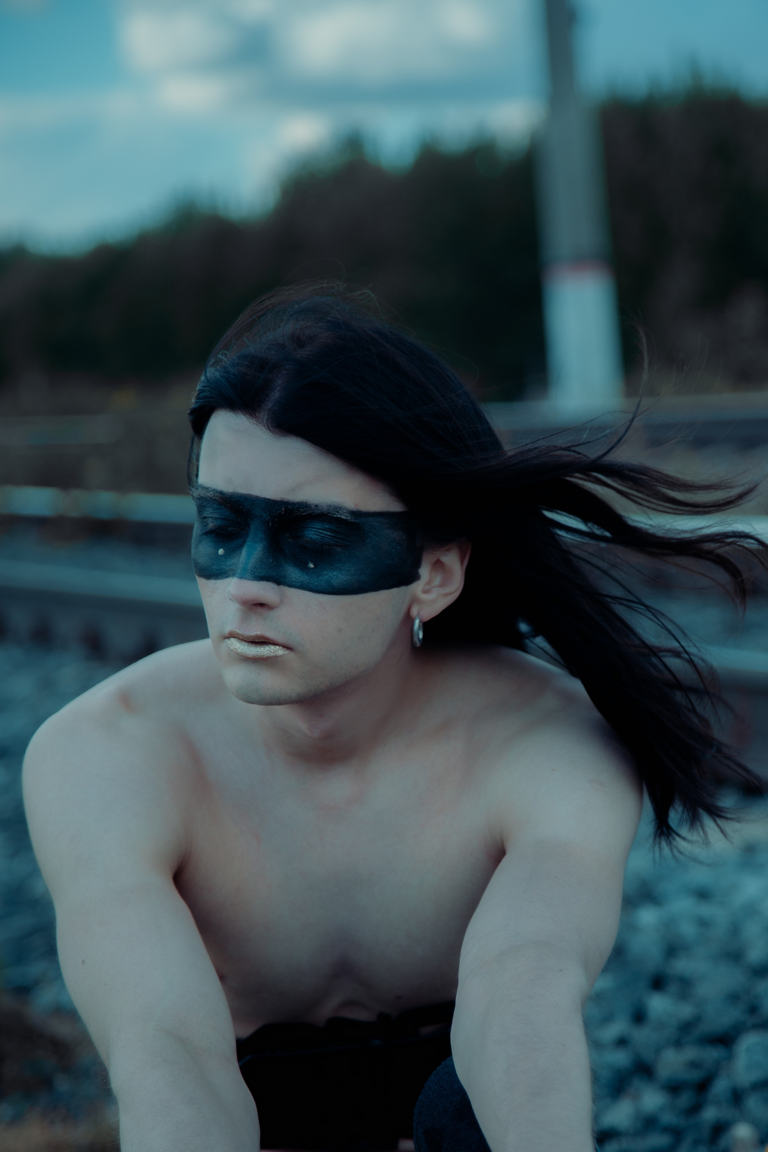 Адепт Vogue упавший с маршрутки. Креатор Ольга Яш