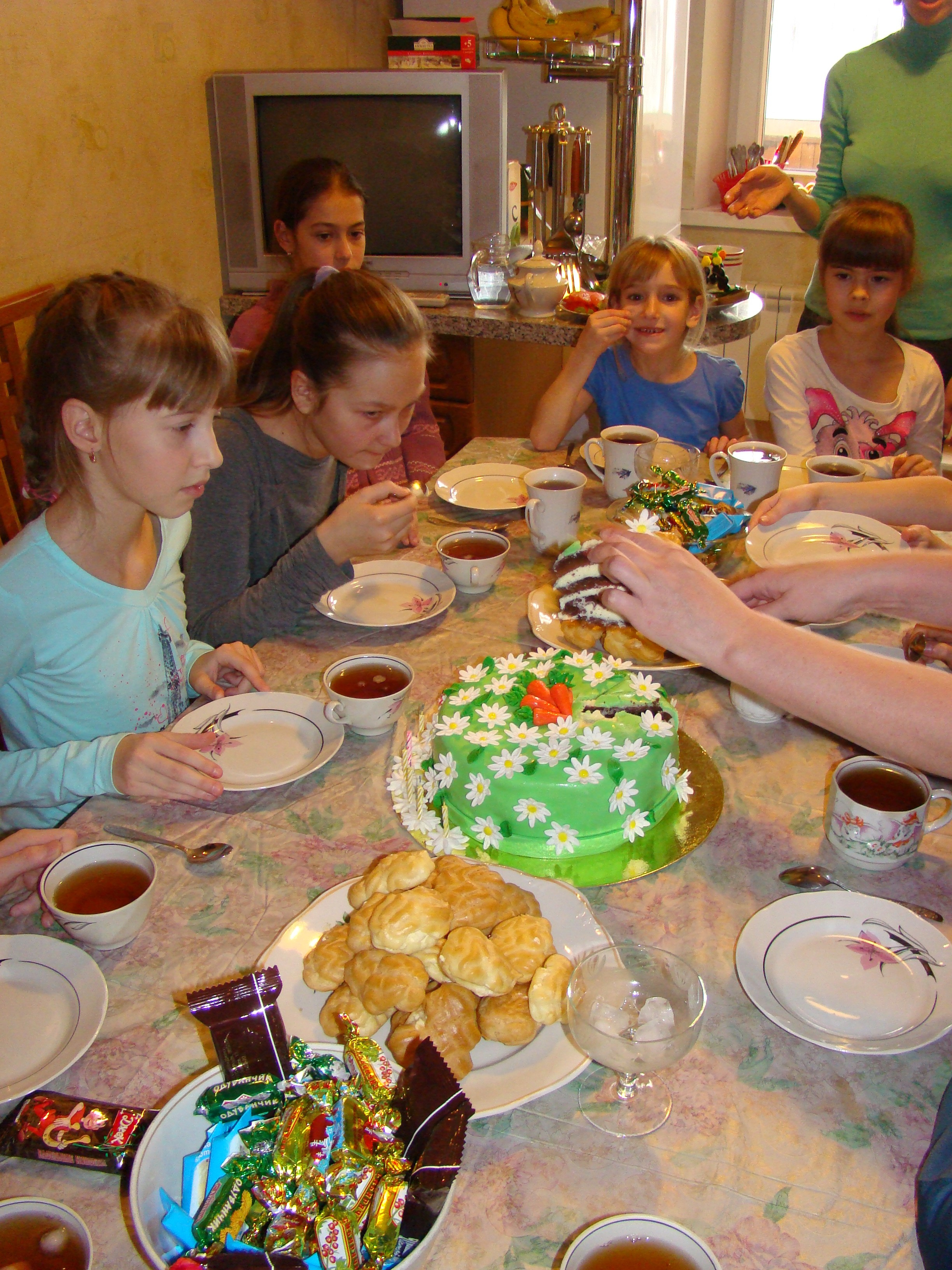 Катя ДР 12 лет Дома + Спортекс 04.12.2011. Семейный, Свадебный фотограф СПБ Питер— Романова Екатерина