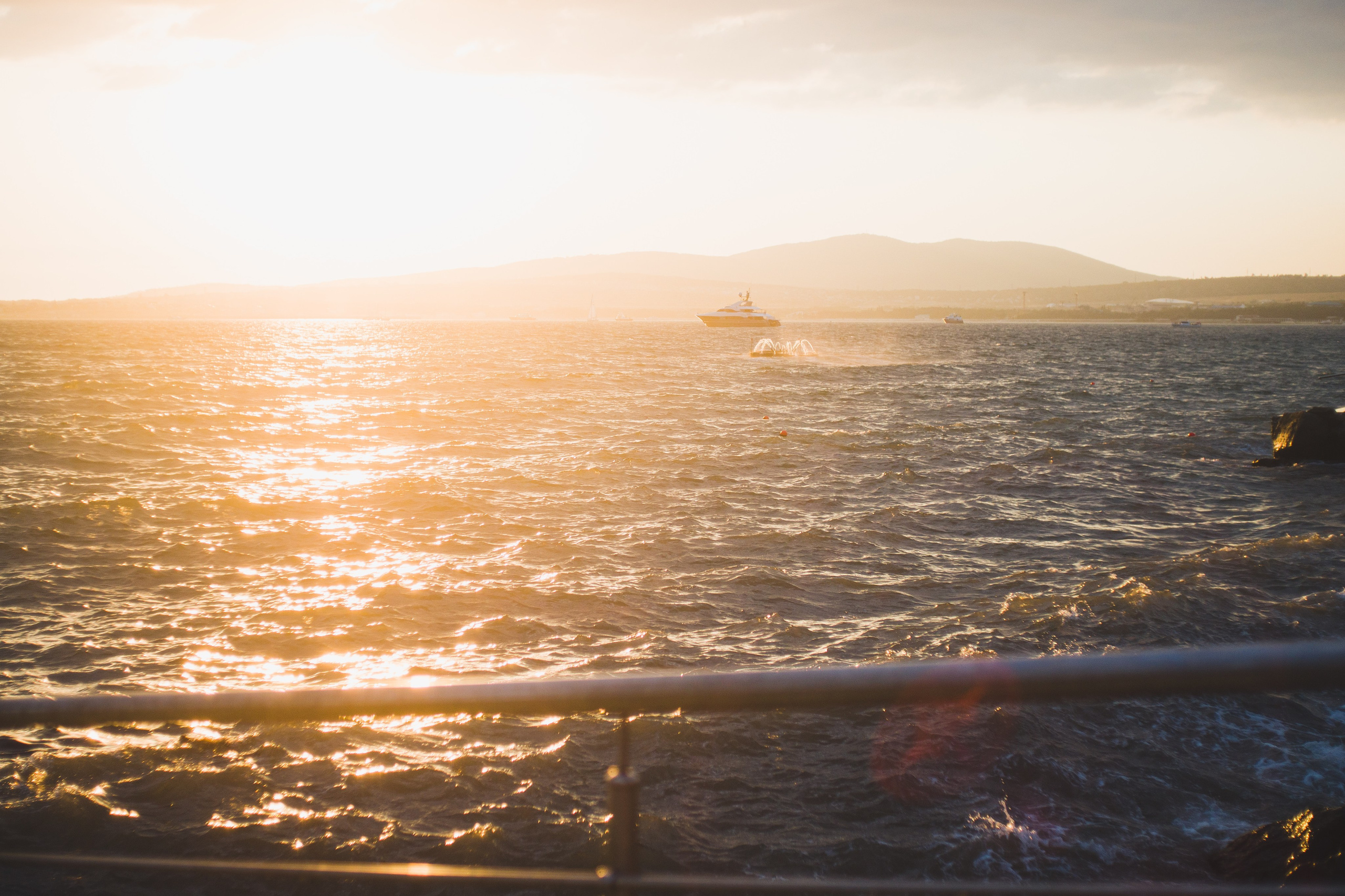 Уличная фотография. Фотограф в Геленджике Алексей Мифтахов
