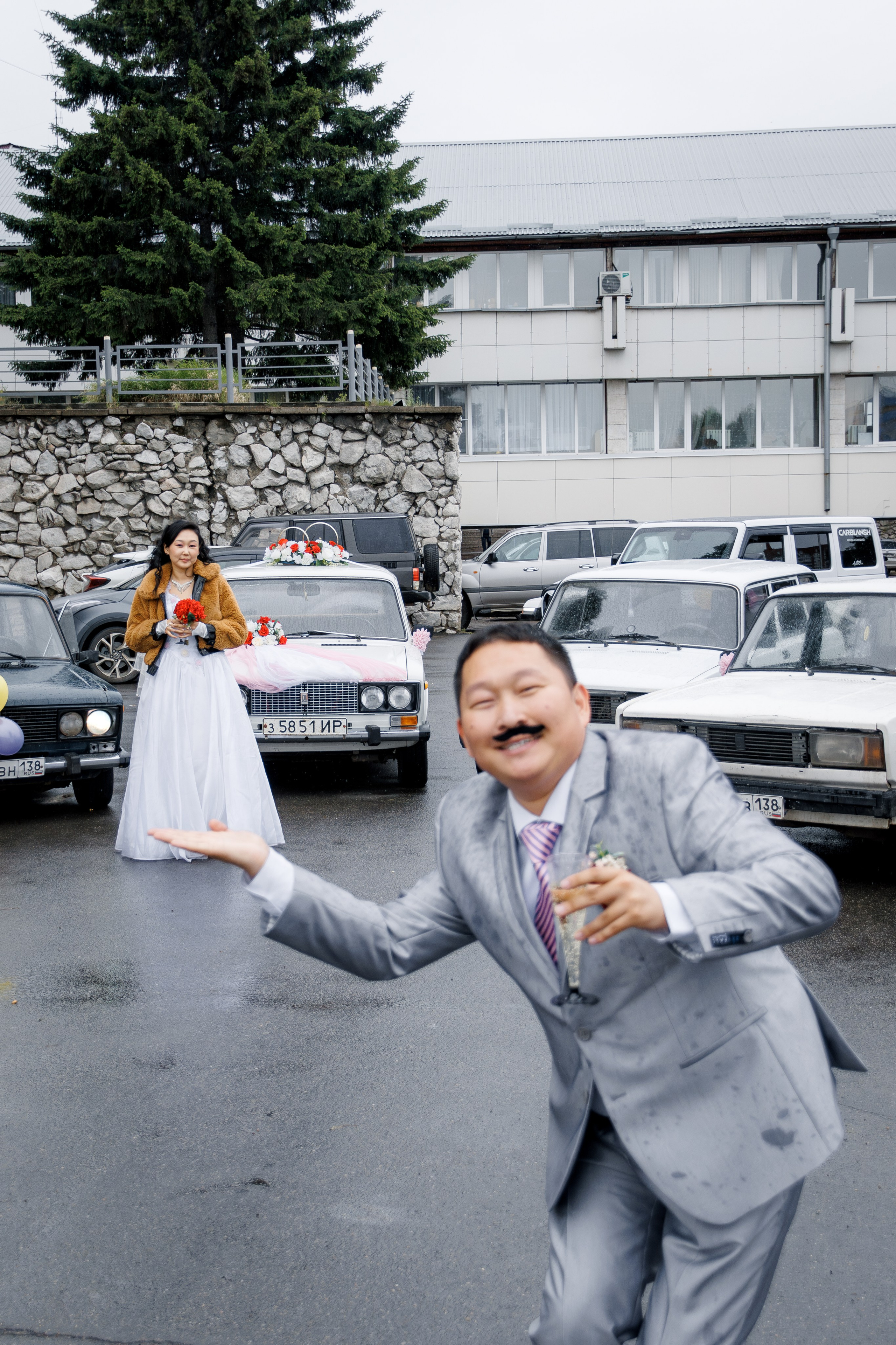 КОРОТКО И ЯСНО — ГОРЬКО!. Свадебный фотограф в Иркутске Бобылев Никита