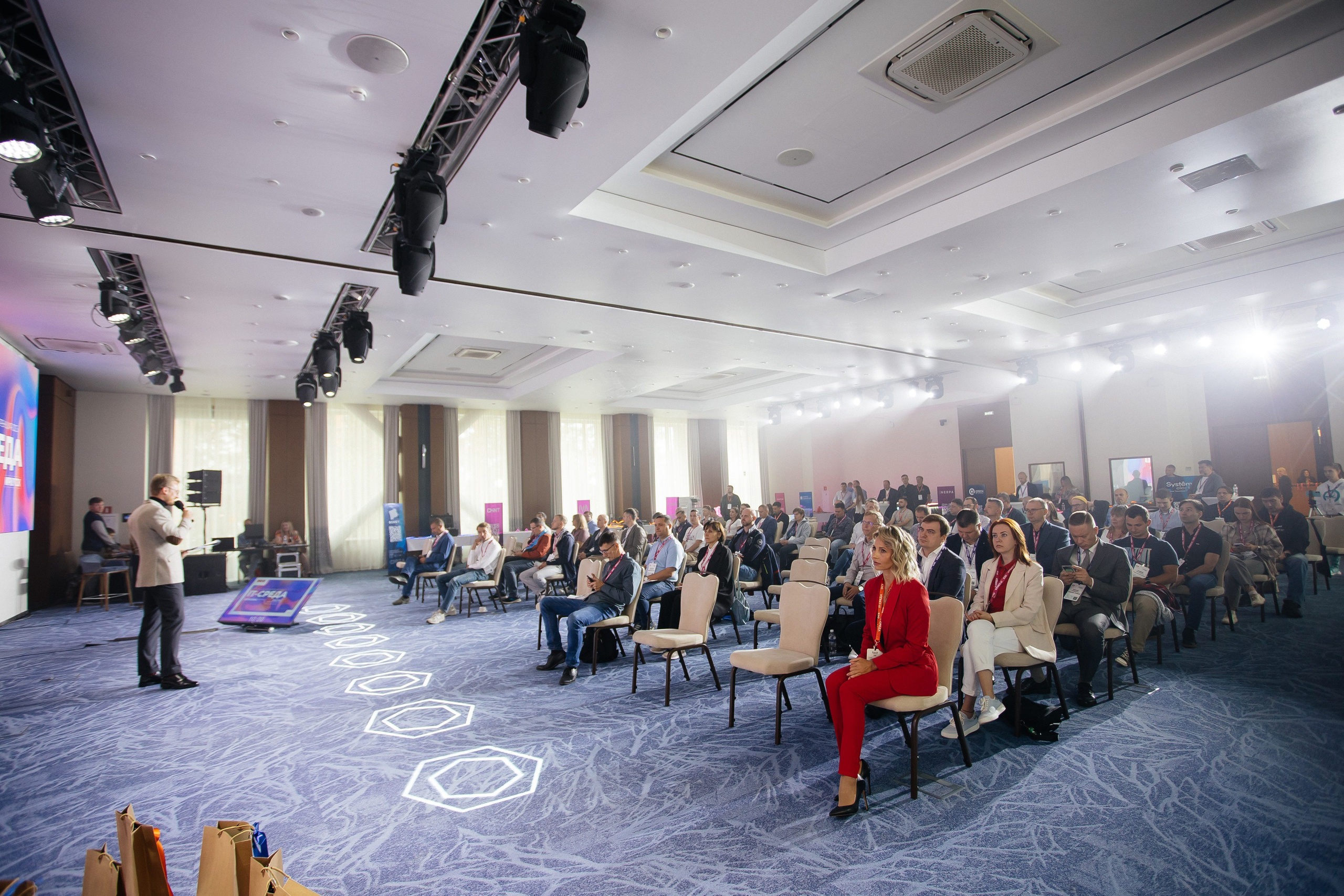 Репортаж конференции. Фотограф в Иркутске