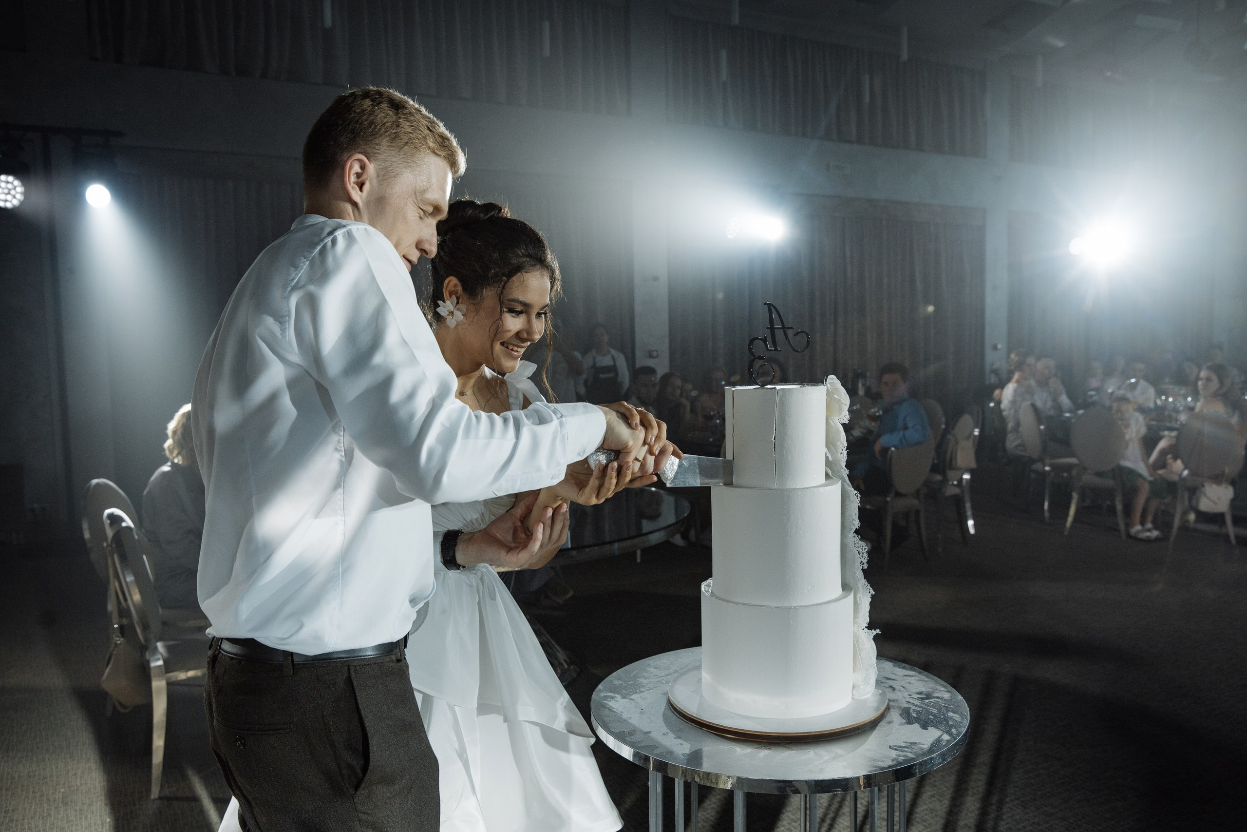 First of all, it's not the planes. Свадебный фотограф в Казани, РТ, РФ Миннуллин Динар