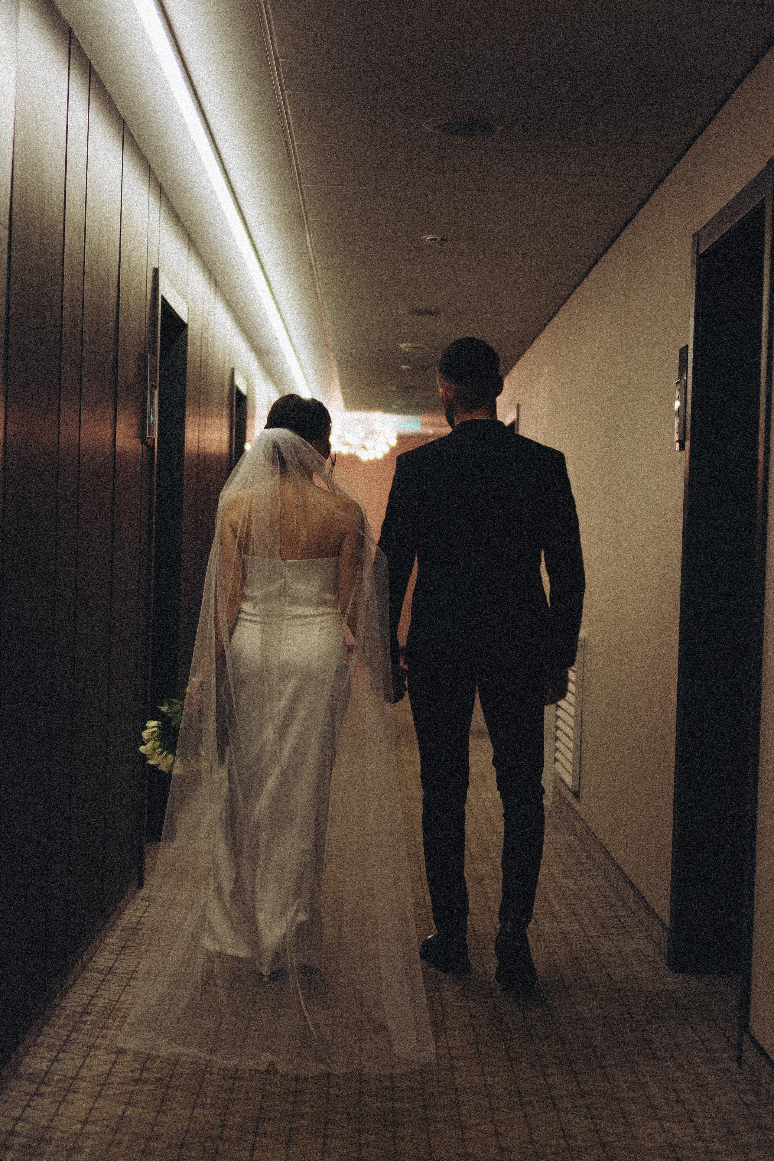 СВАДЕБНАЯ СЬЕМКА СБОРОВ ЖЕНИХА И НЕВЕСТЫ В ОТЕЛЕ И ТАКЖЕ ФОТОСЕССИИЯ В ОТЕЛЕЕ МЕГАПОЛИС БРЯНСК. Профессиональный фотограф, Санкт-Петербург — Виктория Богомолова