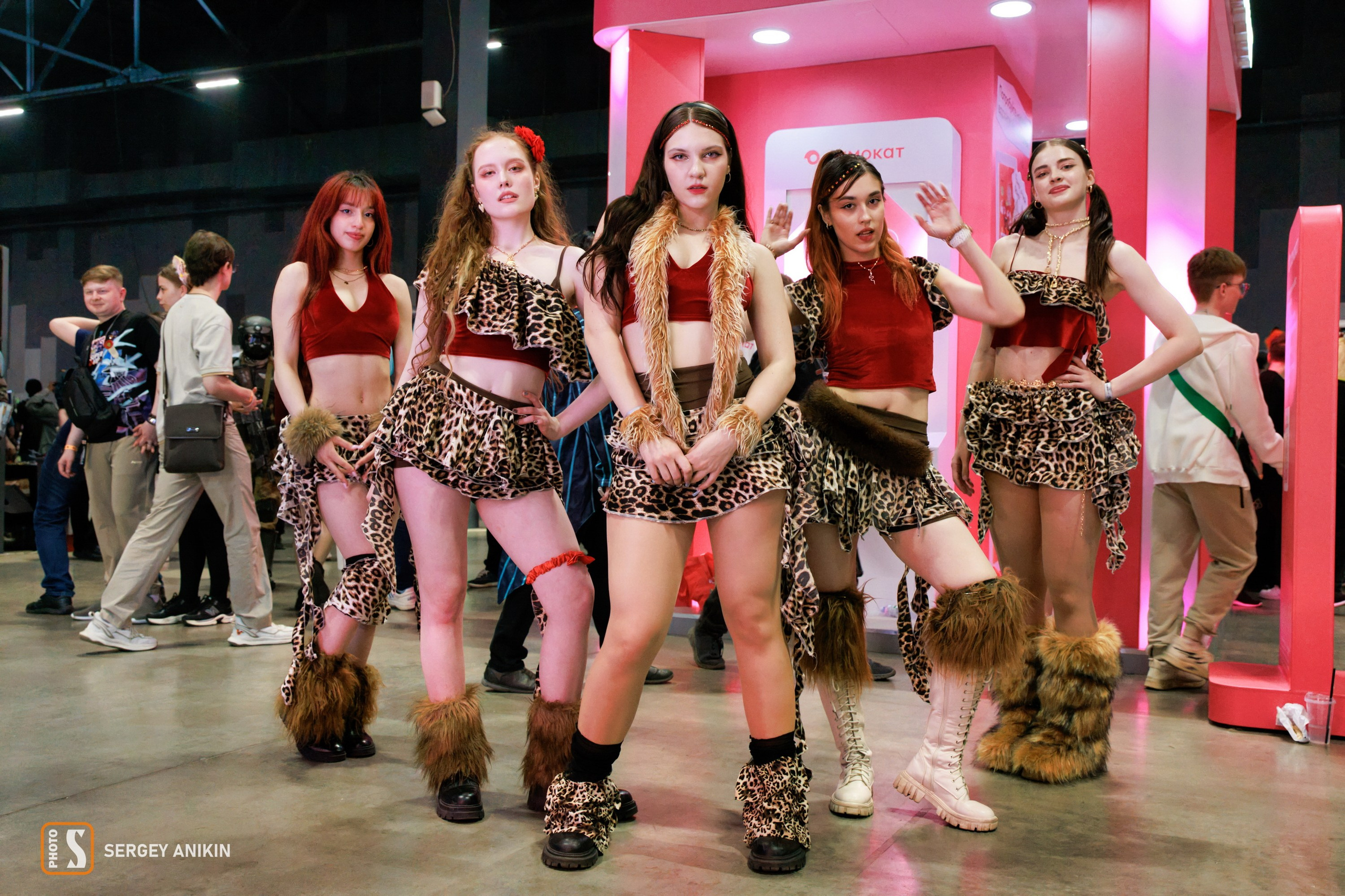 Фоторепортаж с фестиваля EpicCon Russia 2025 в Москве