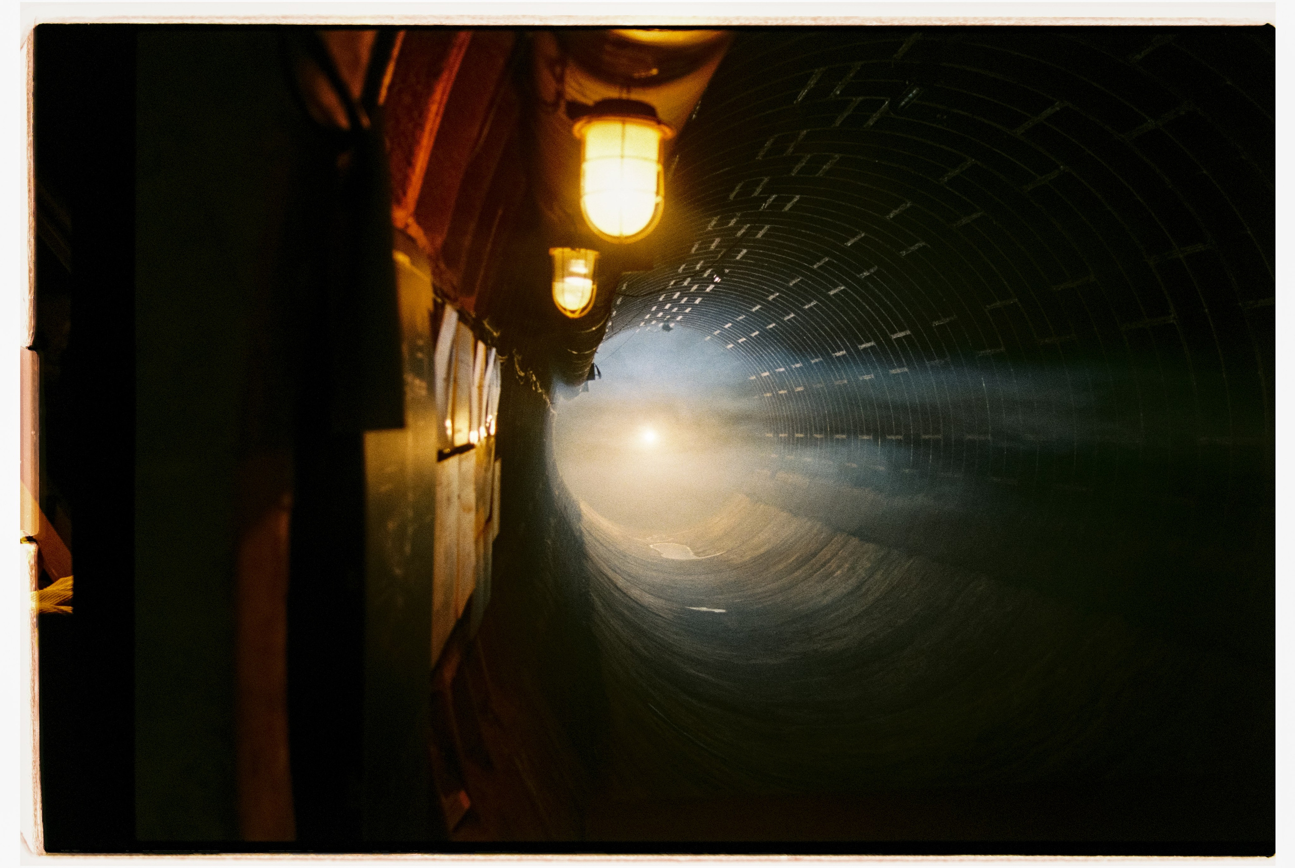 НОВОЕ СЛОВО. ANNA — PHOTOGRAPHER