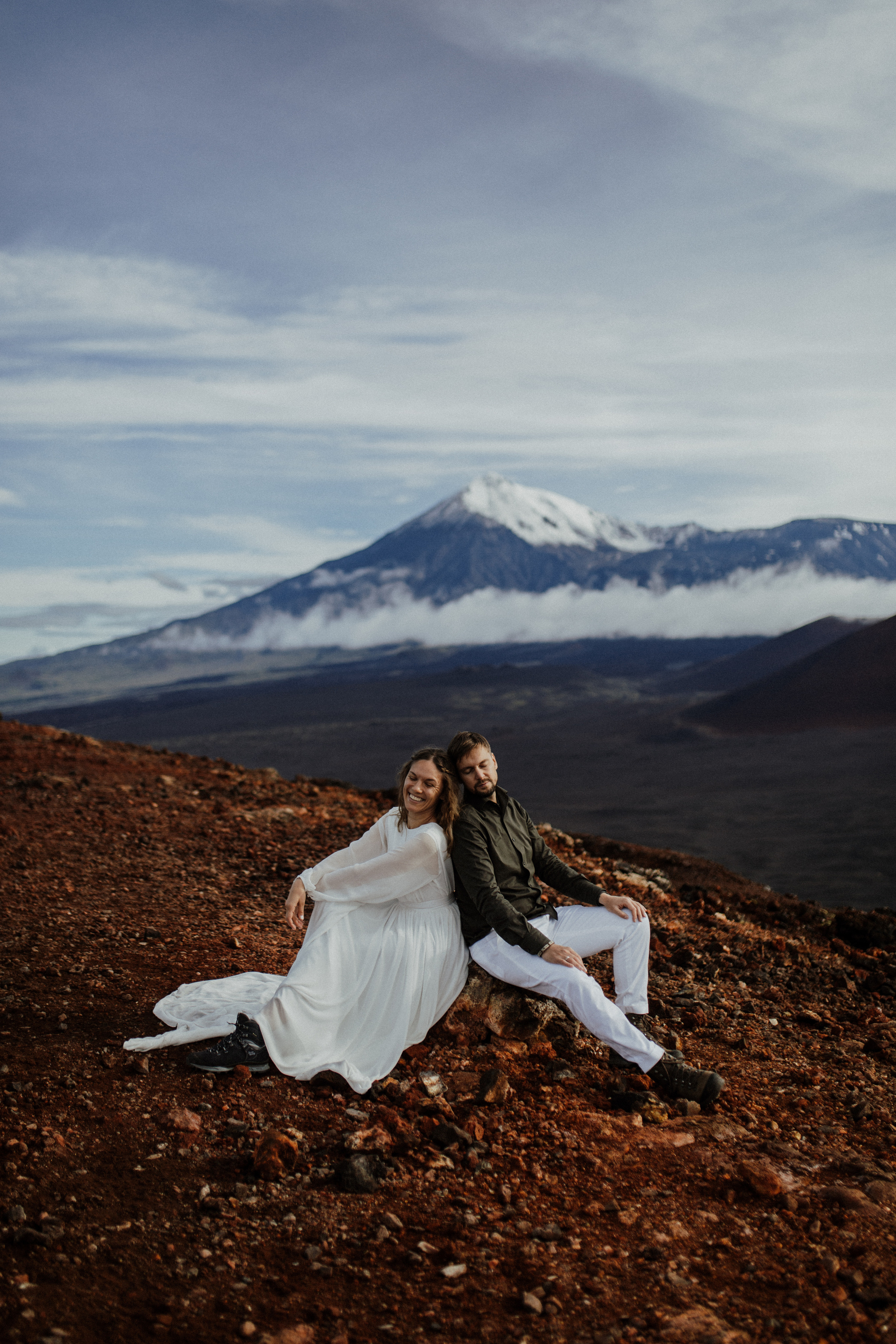 Толбачик. Свадебное фото и видео на Камчатке. Туристические маршруты