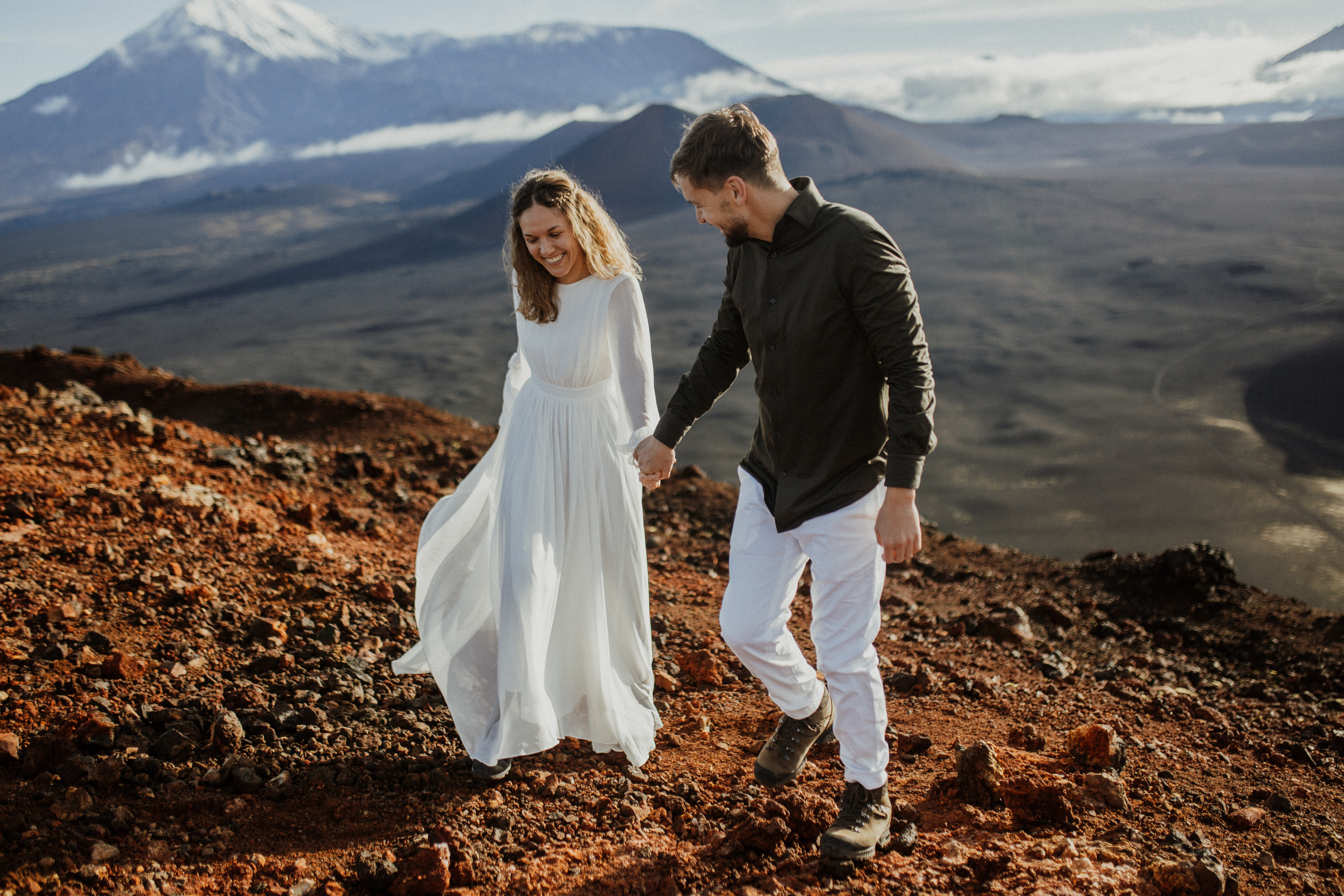 Толбачик. Свадебное фото и видео на Камчатке. Туристические маршруты