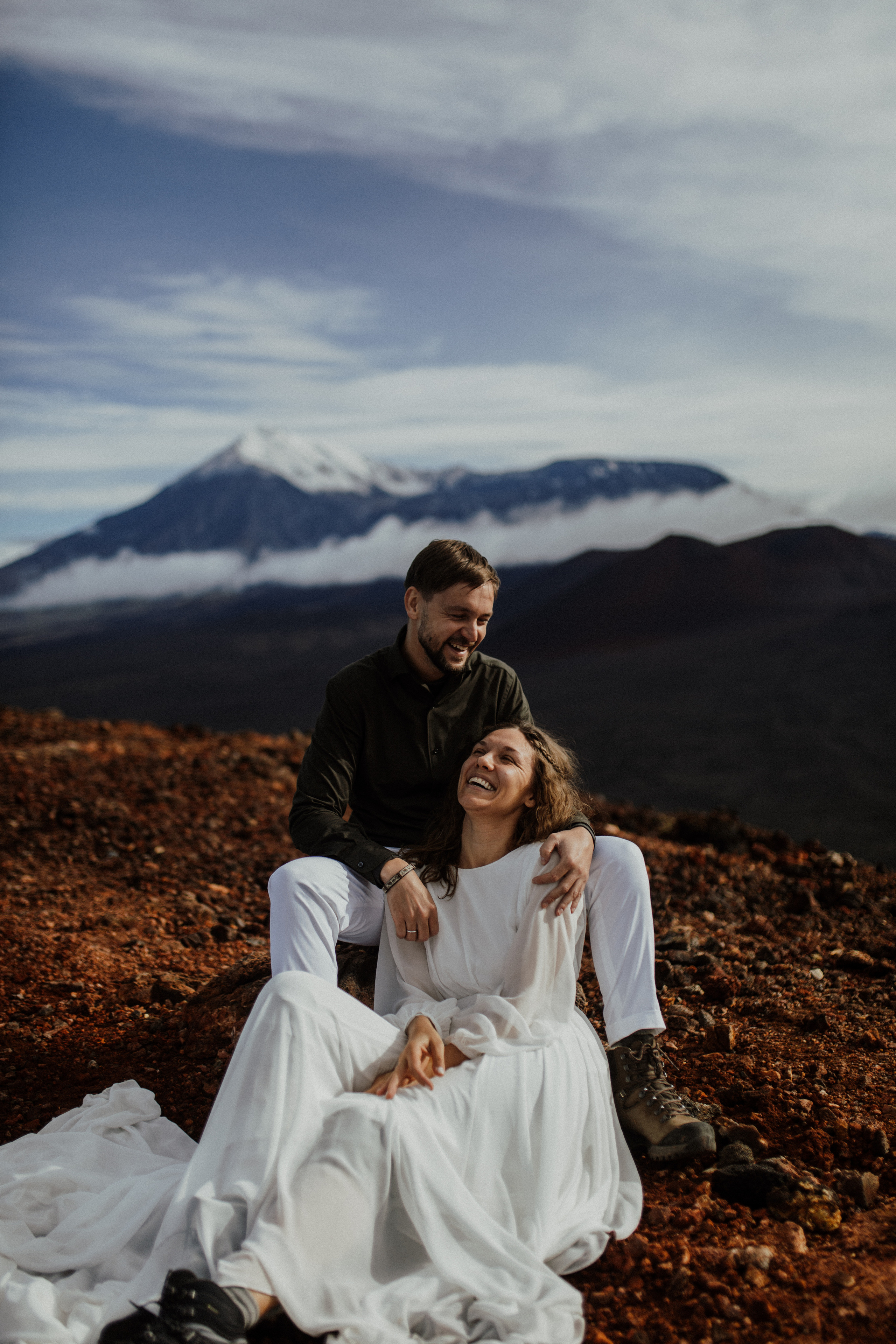 Толбачик. Свадебное фото и видео на Камчатке. Туристические маршруты