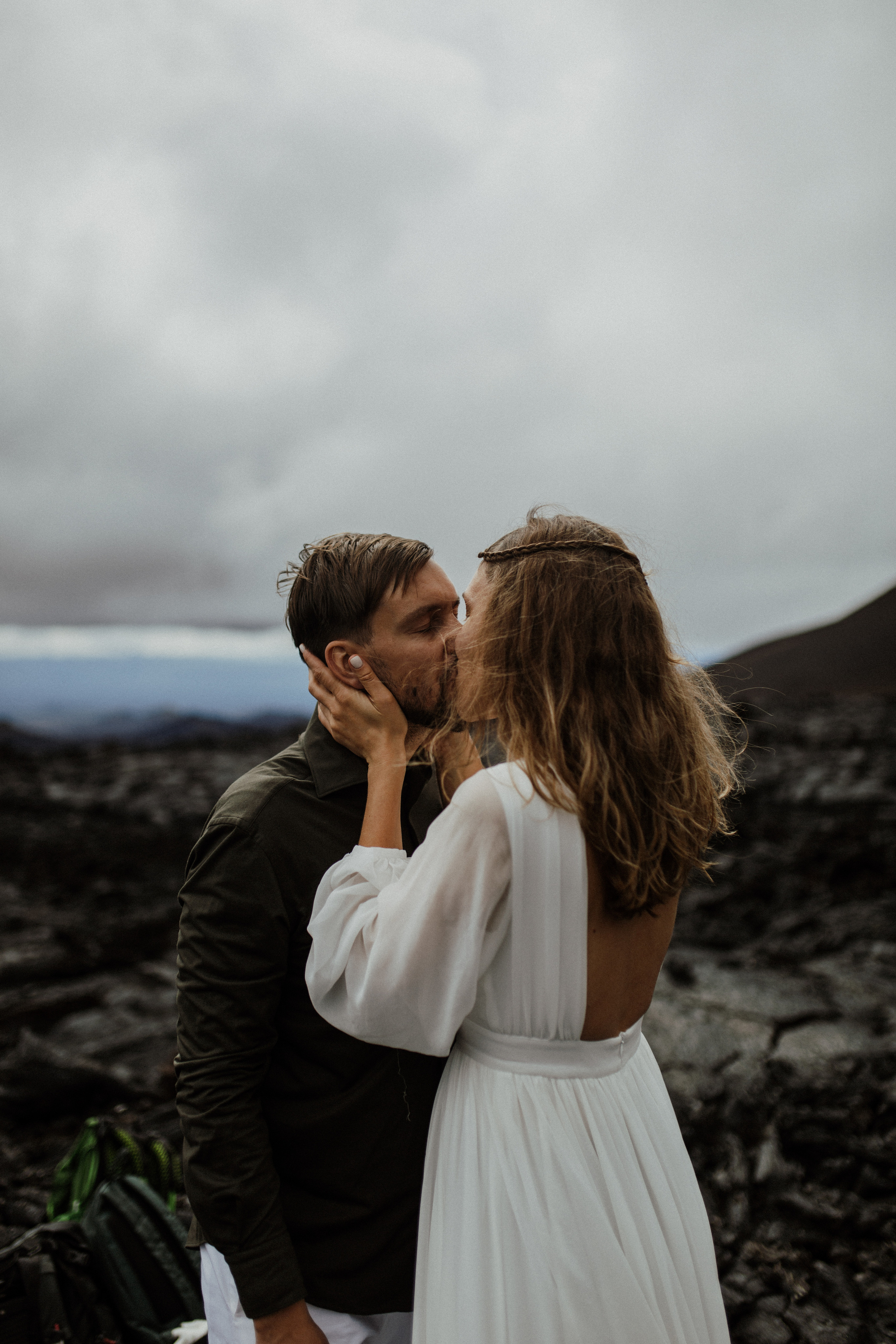 Толбачик. Свадебное фото и видео на Камчатке. Туристические маршруты