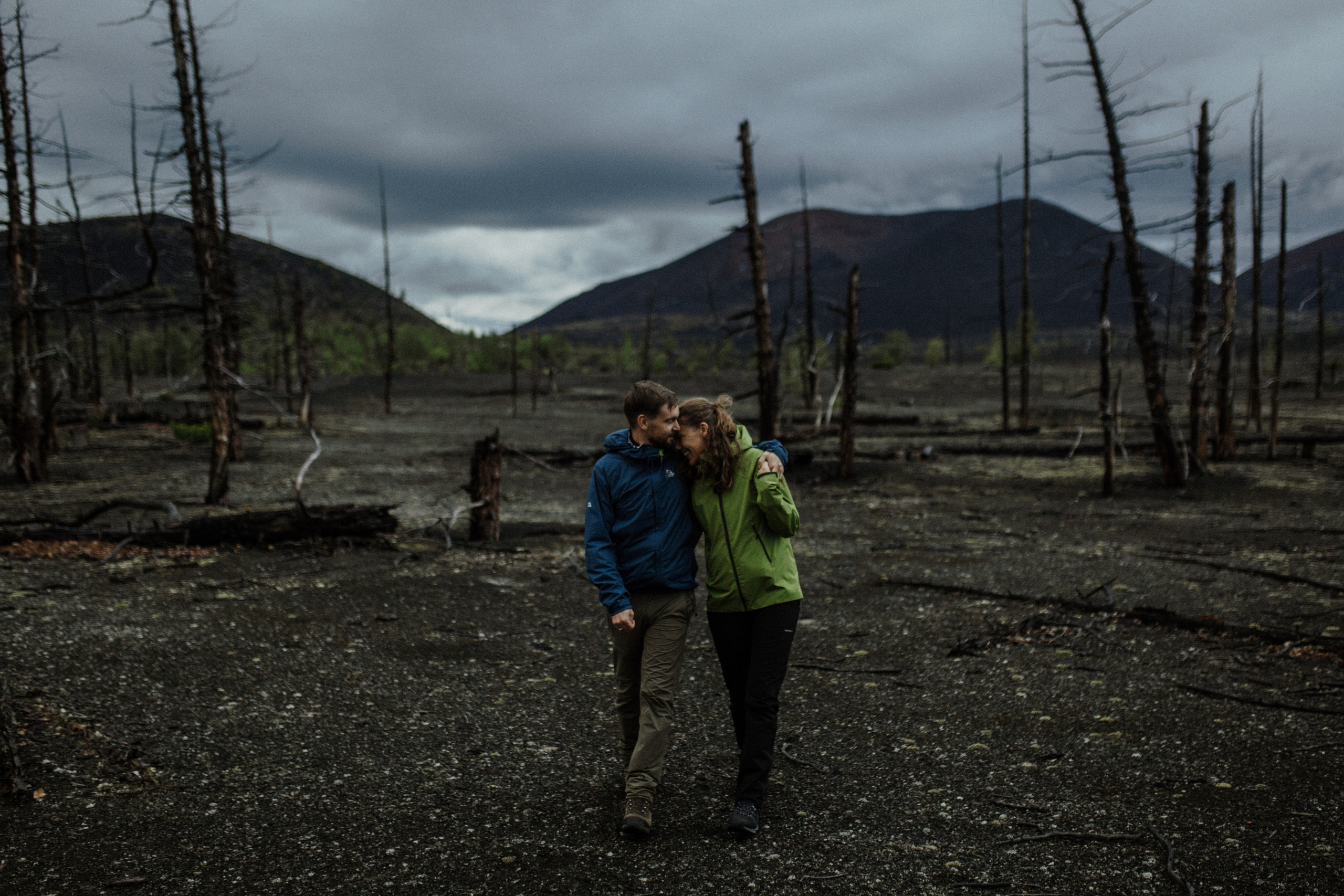 Толбачик. Свадебное фото и видео на Камчатке. Туристические маршруты