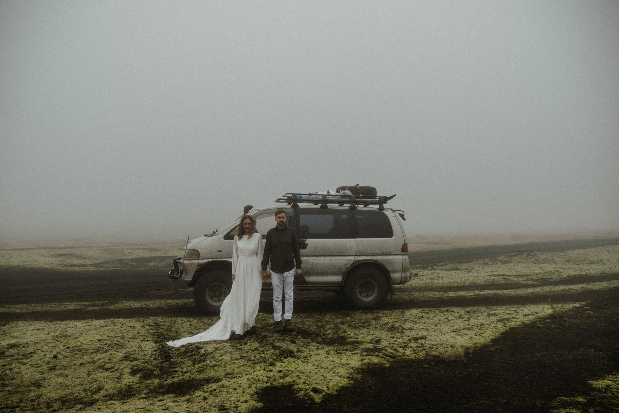 Толбачик. Свадебное фото и видео на Камчатке. Туристические маршруты