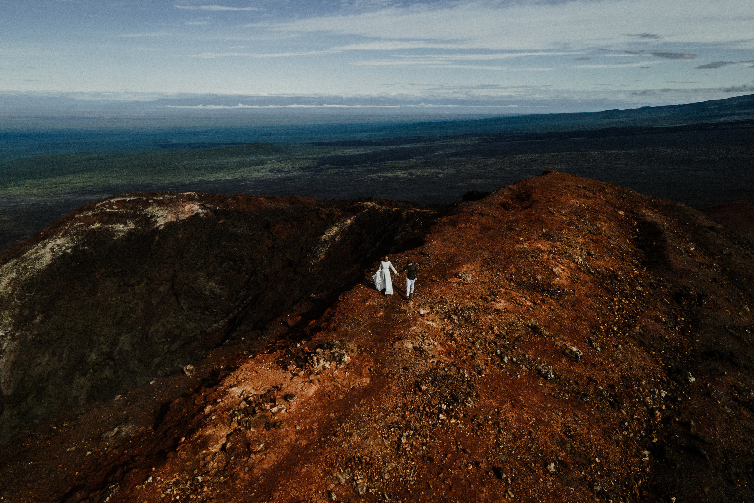 Толбачик. Свадебное фото и видео на Камчатке. Туристические маршруты