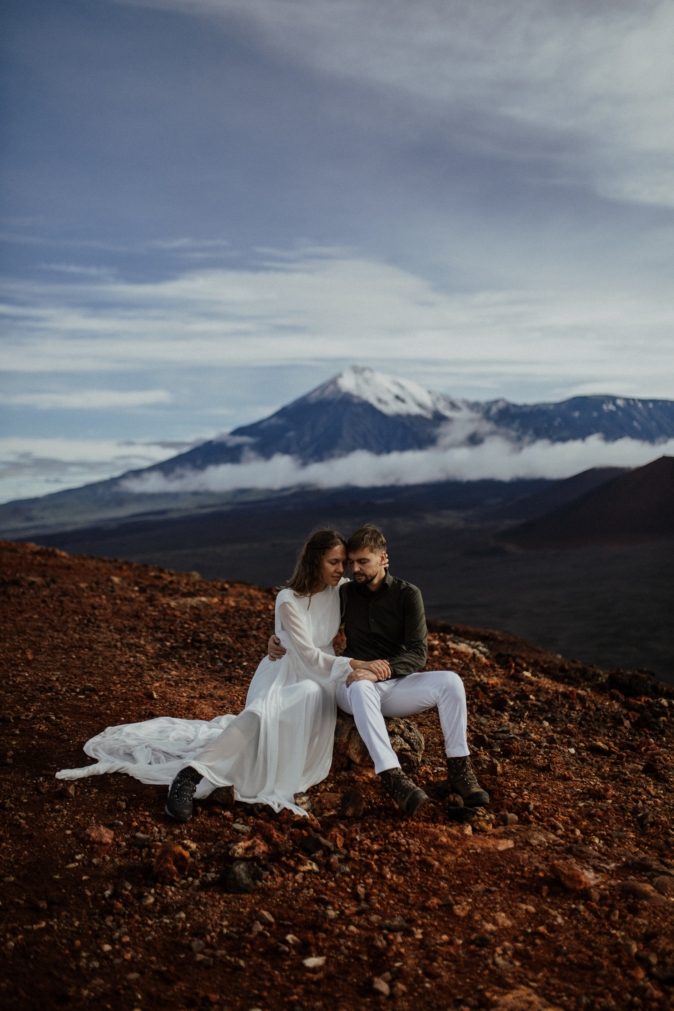 Толбачик. Свадебное фото и видео на Камчатке. Туристические маршруты