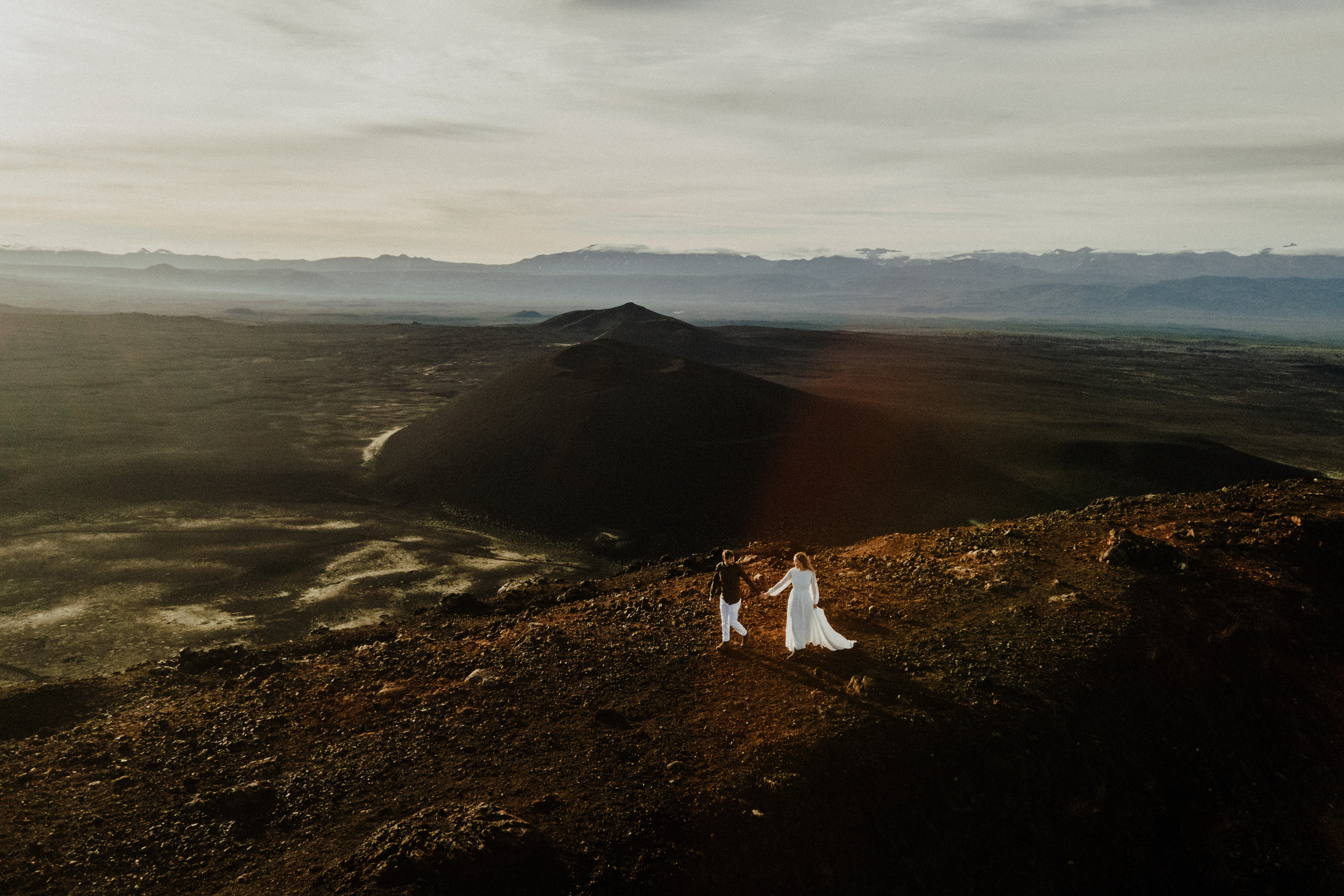 Толбачик. Свадебное фото и видео на Камчатке. Туристические маршруты