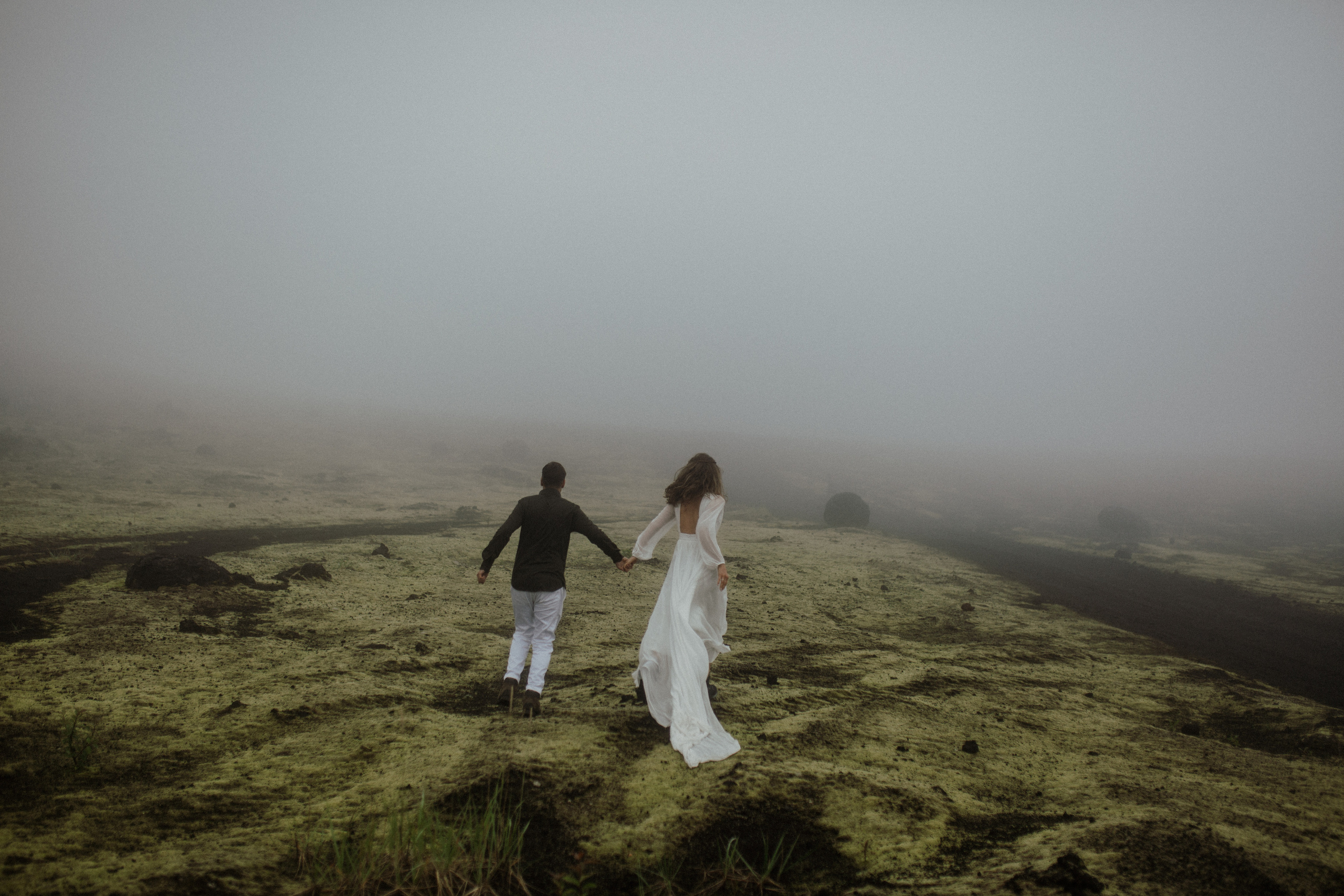 Толбачик. Свадебное фото и видео на Камчатке. Туристические маршруты