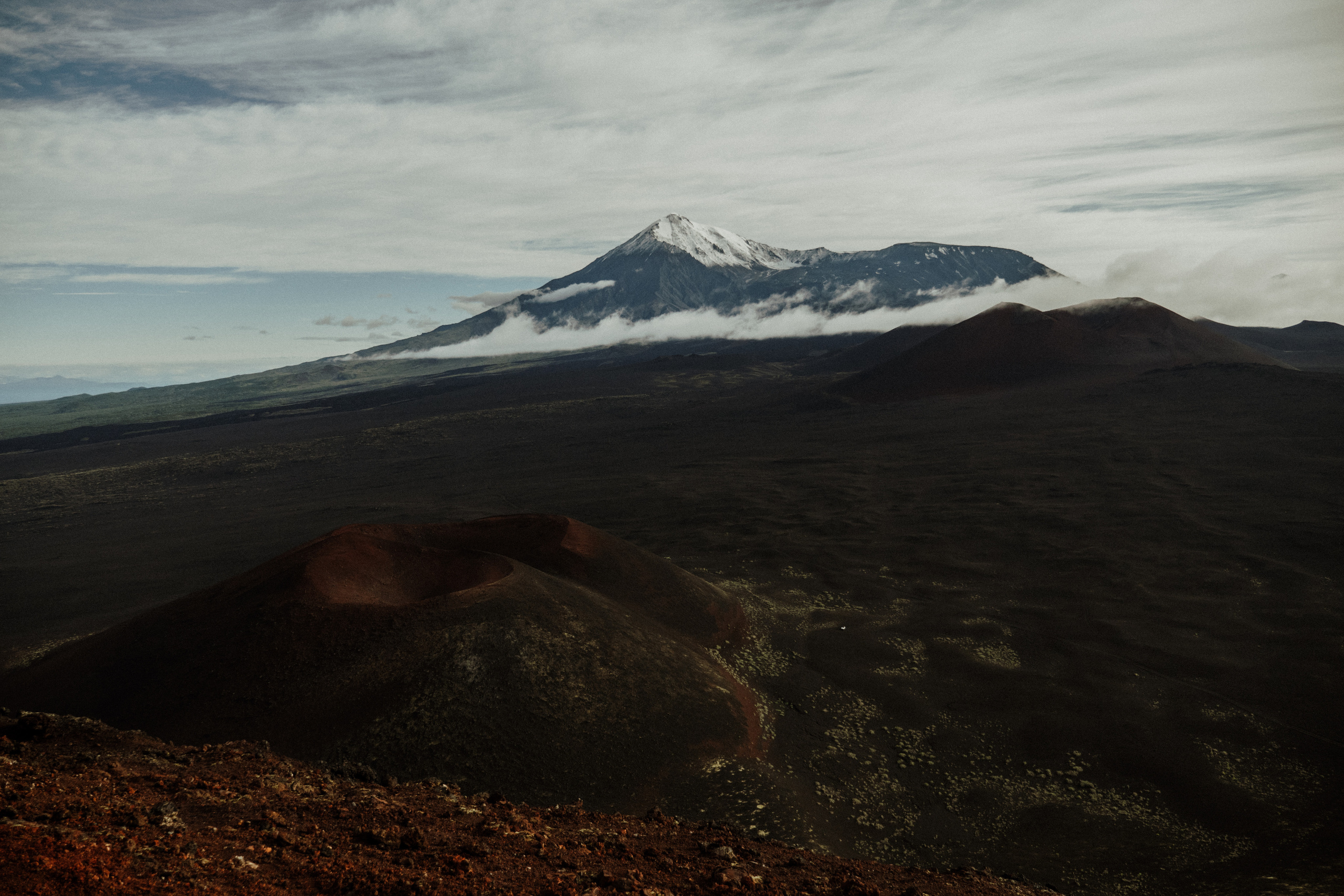 Толбачик. Свадебное фото и видео на Камчатке. Туристические маршруты