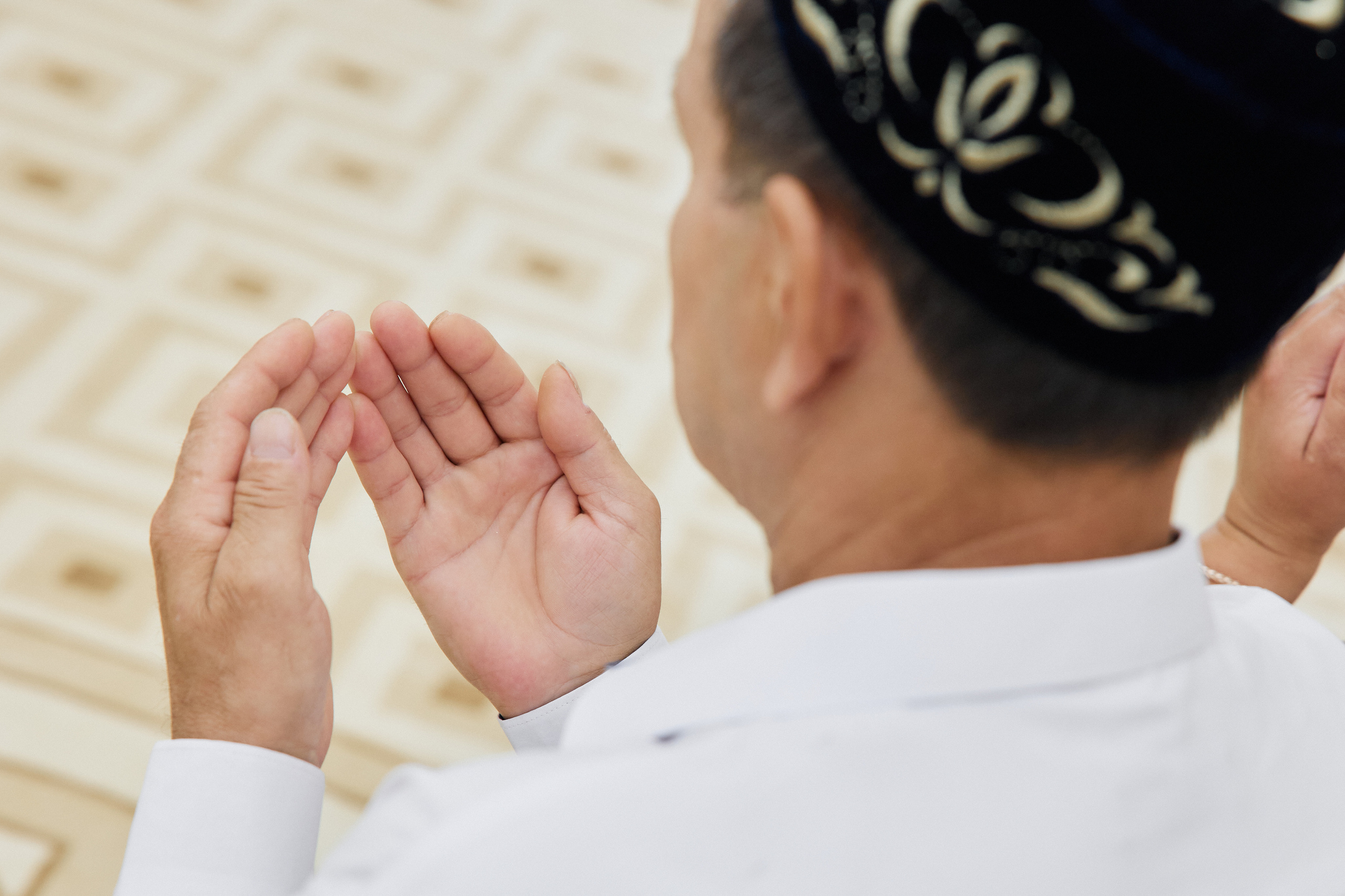 Ильяс и Алия. Главная