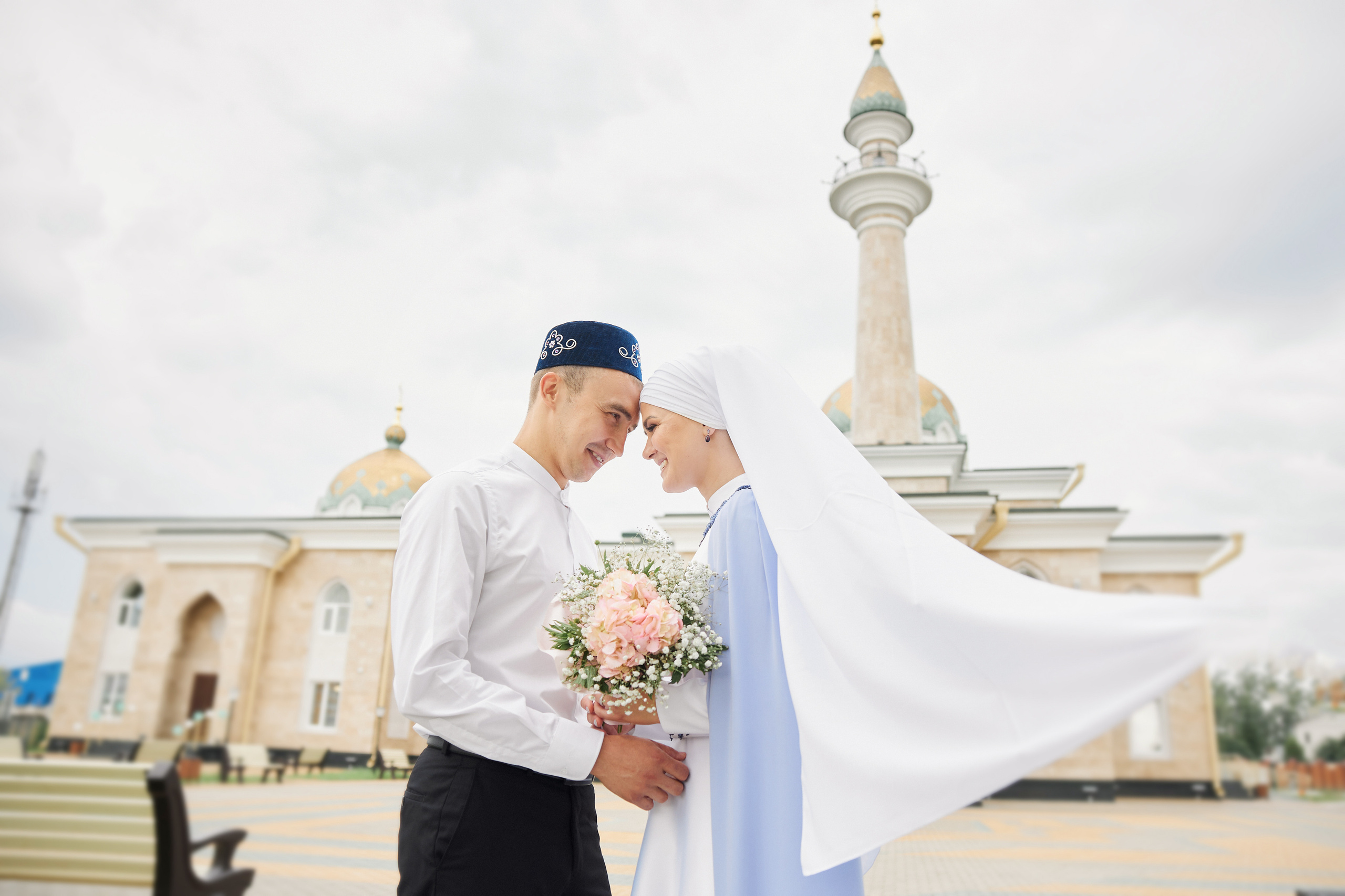 Ильяс и Алия. Главная