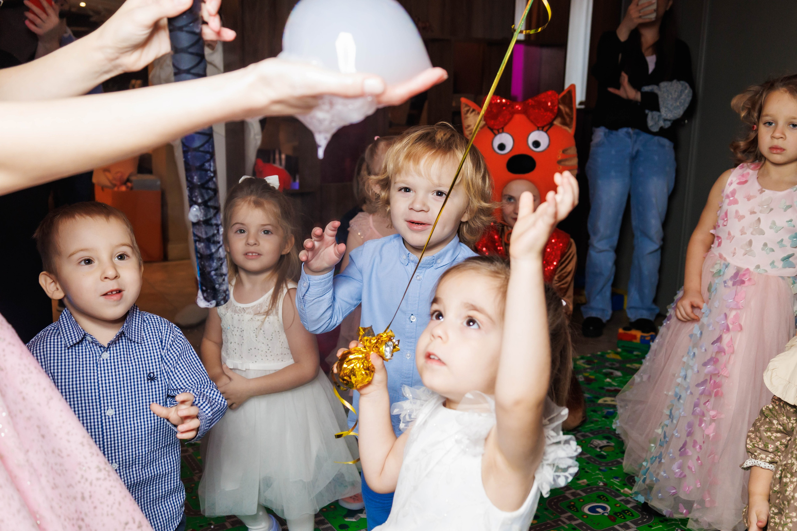 День рождения в ресторане. Фотограф в Москве Дмитрий Емельянов