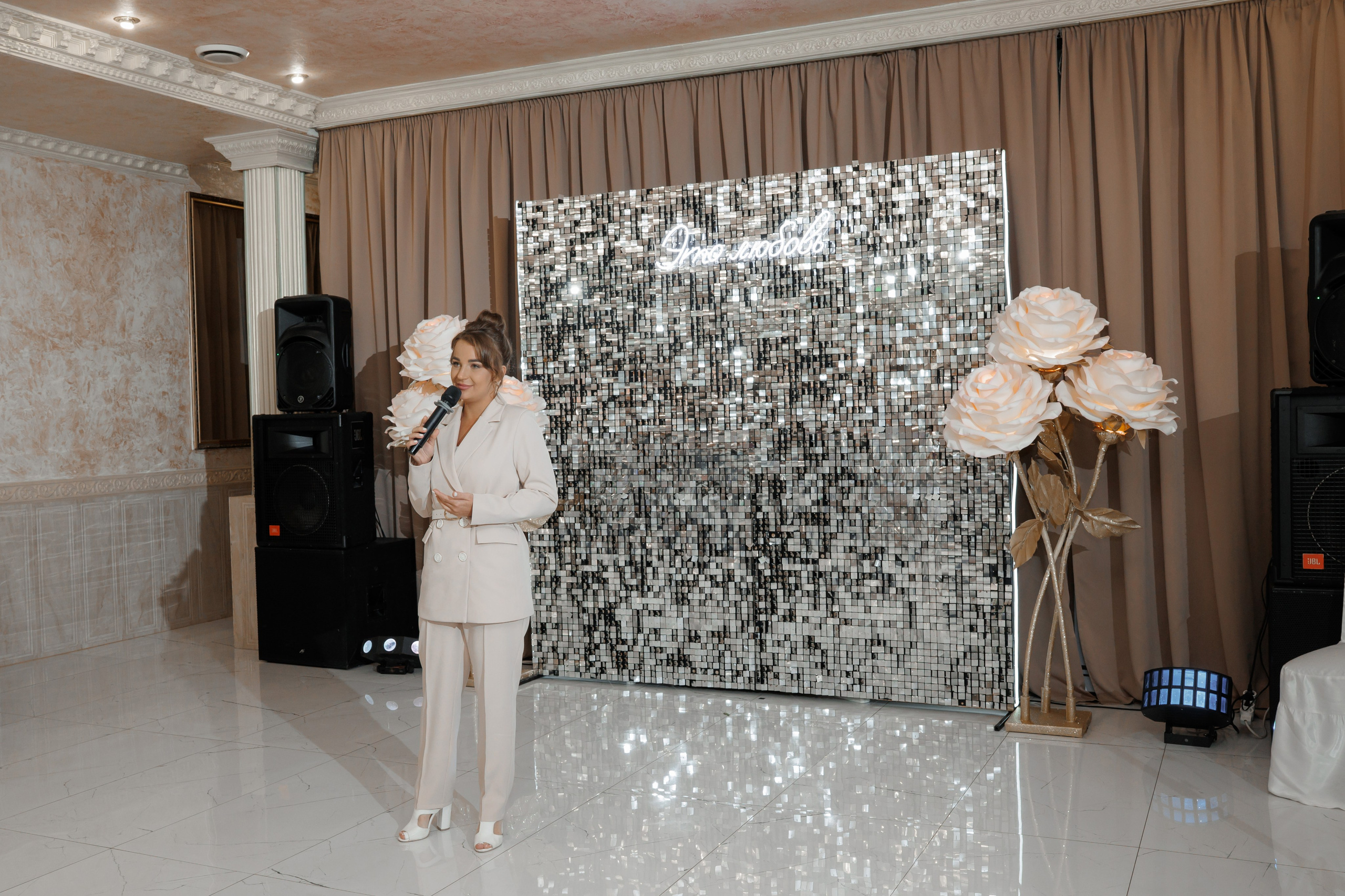 ЗАГС Бутово и Остафьево. Свадебный и репортажный фотограф (Москва, Королев и другие)