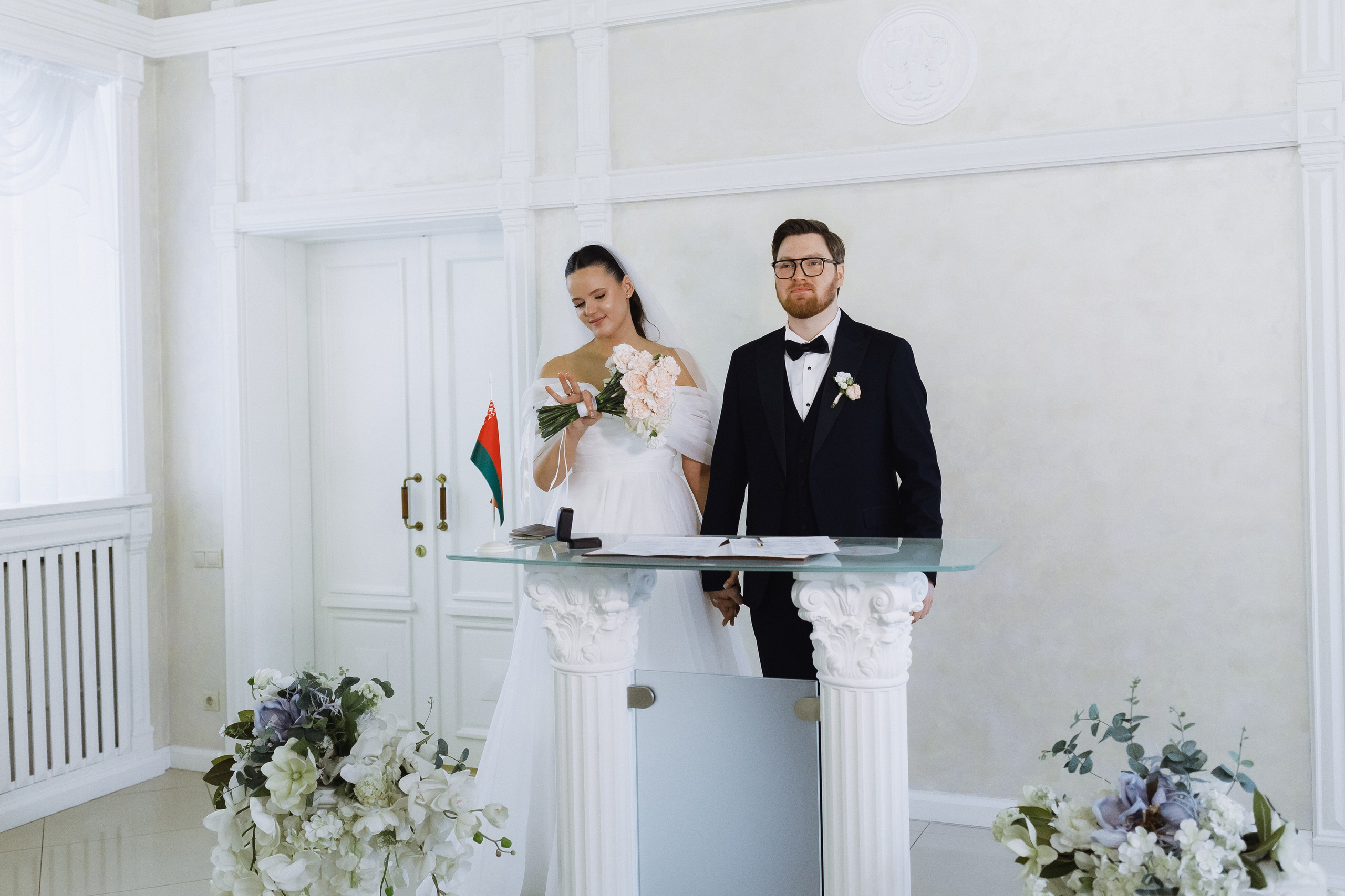 Свадебная фотосессия в Минске в итальянском ресторане La Scala