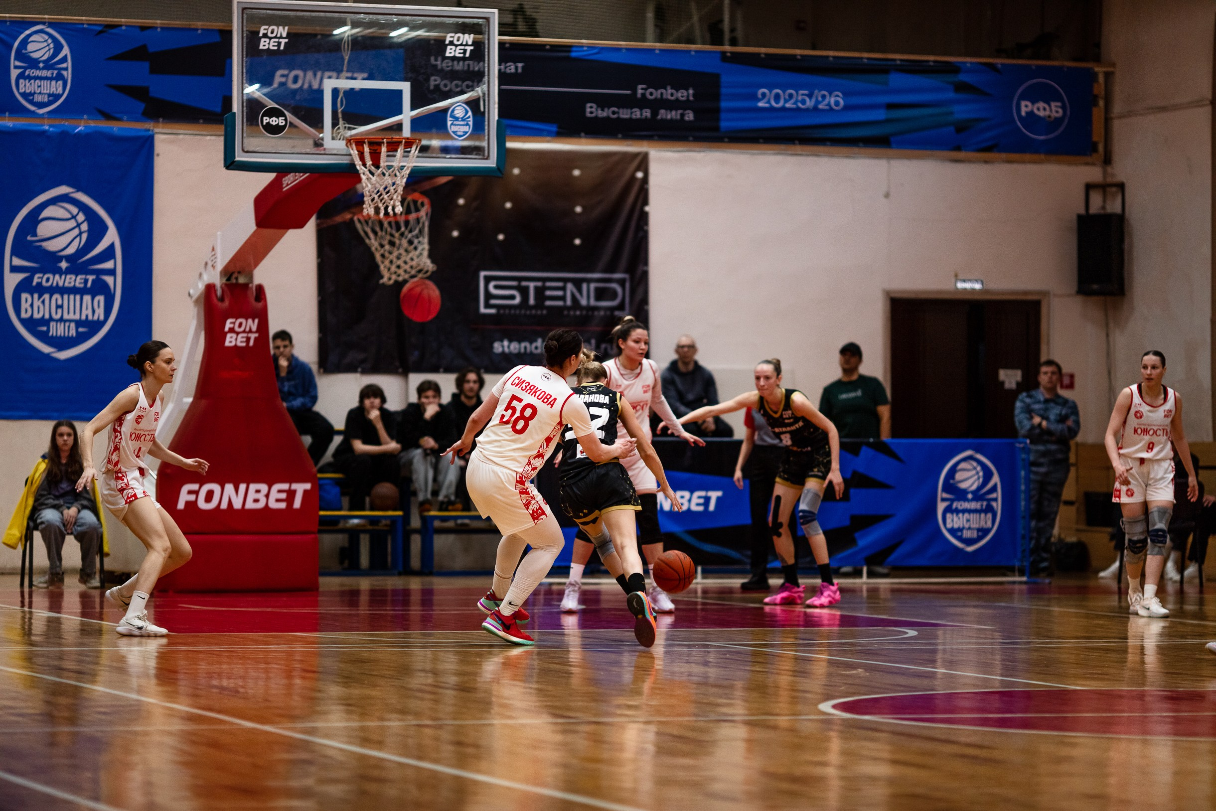 БК Юность — ЧГУ-Атланта / 3 игра. Фотография