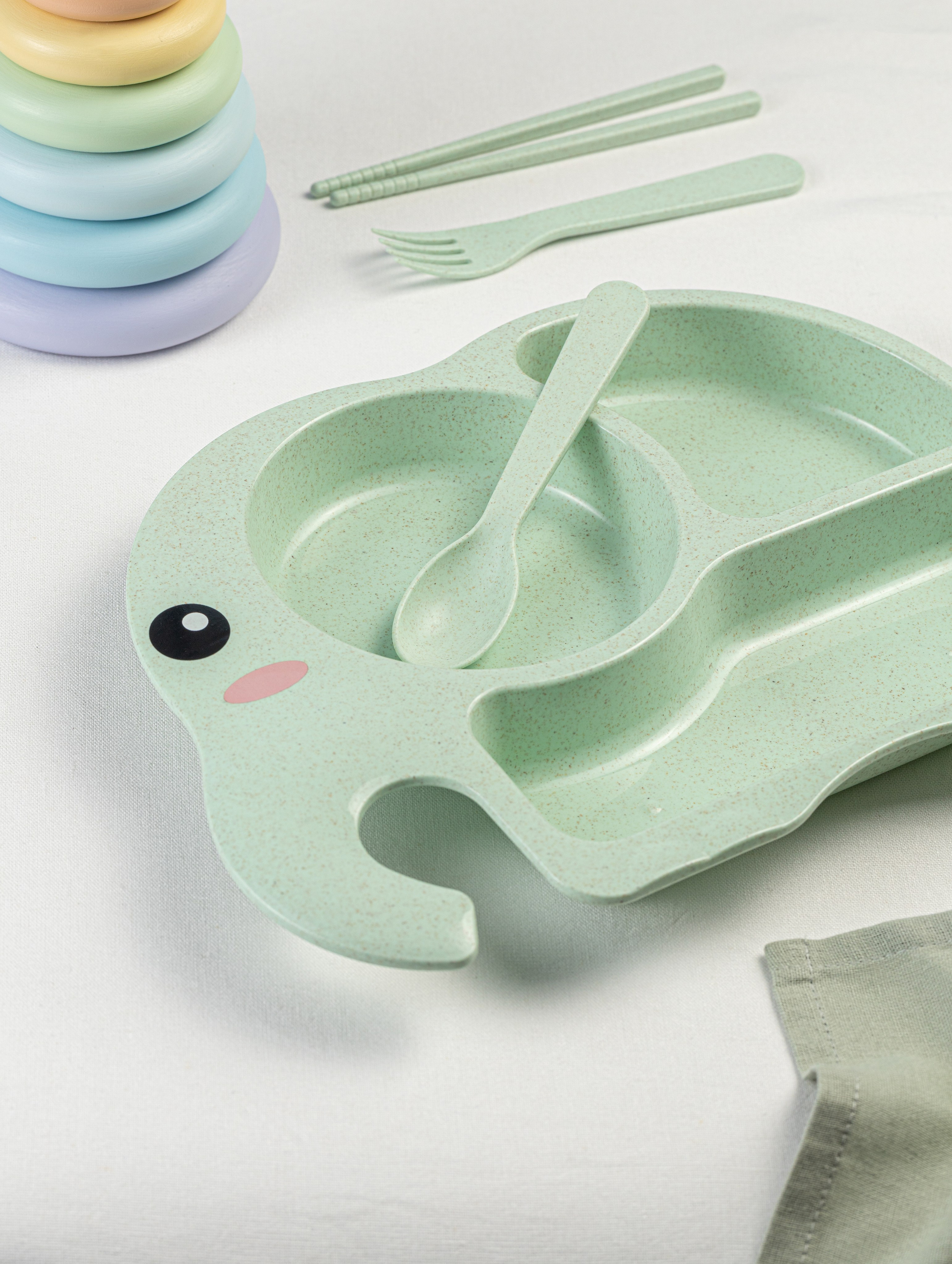 Детская посуда