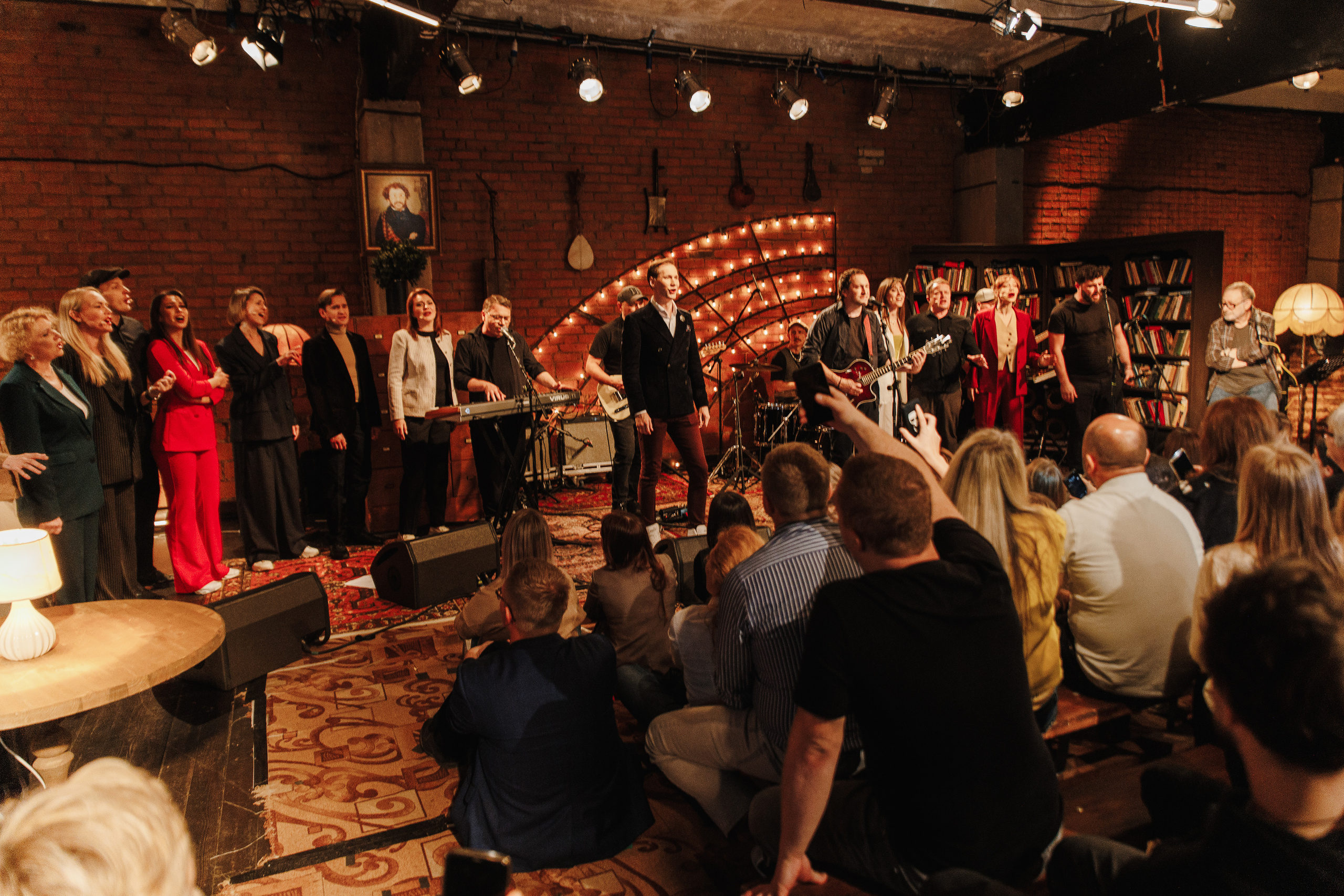 Квартирник у Маргулиса (Надежда Бабкина и театр Русская Песня). Фотограф Ольга Махалова — Санкт-Петербург, Москва, Нижний Новгород