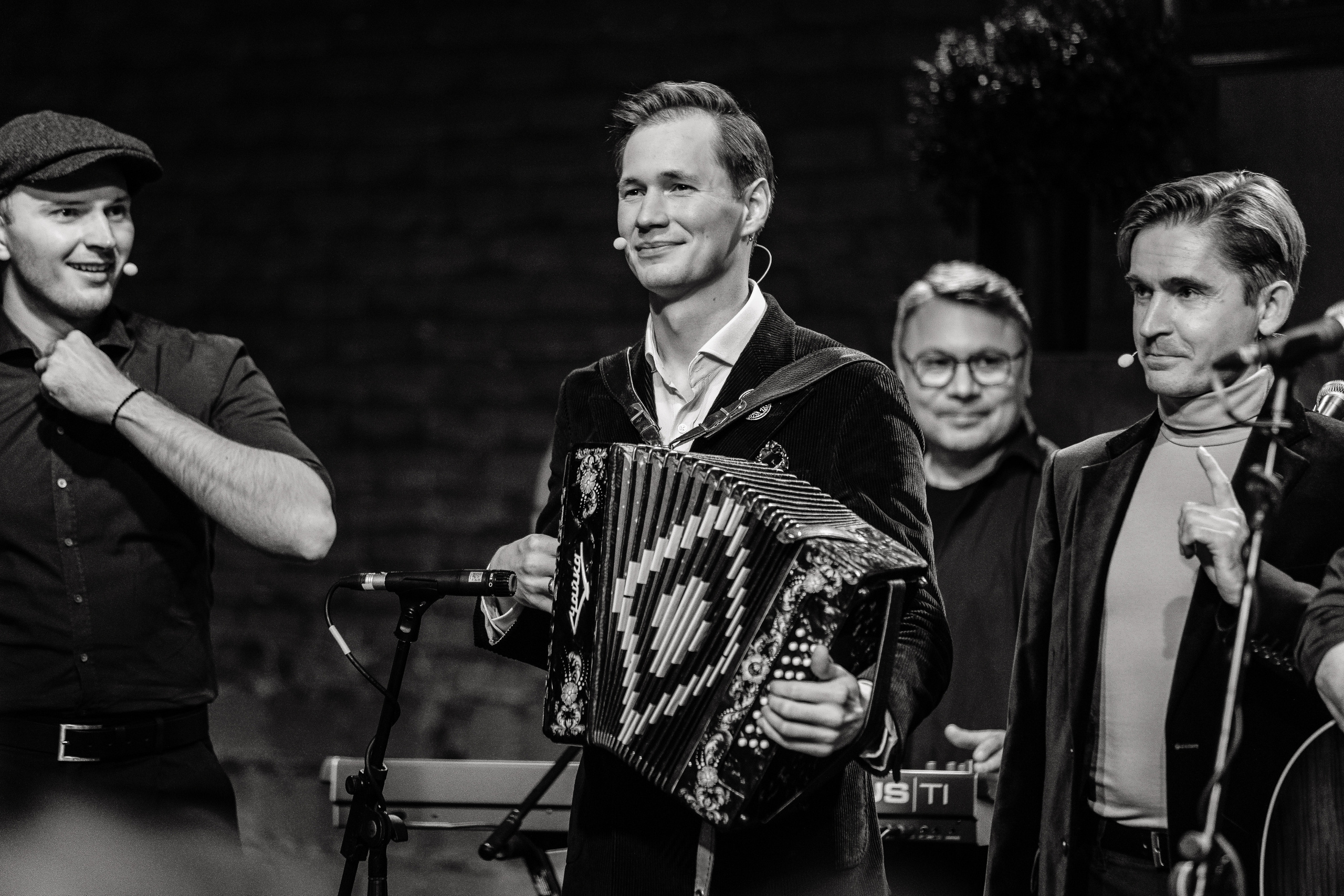 Квартирник у Маргулиса (Надежда Бабкина и театр Русская Песня). Фотограф Ольга Махалова — Санкт-Петербург, Москва, Нижний Новгород