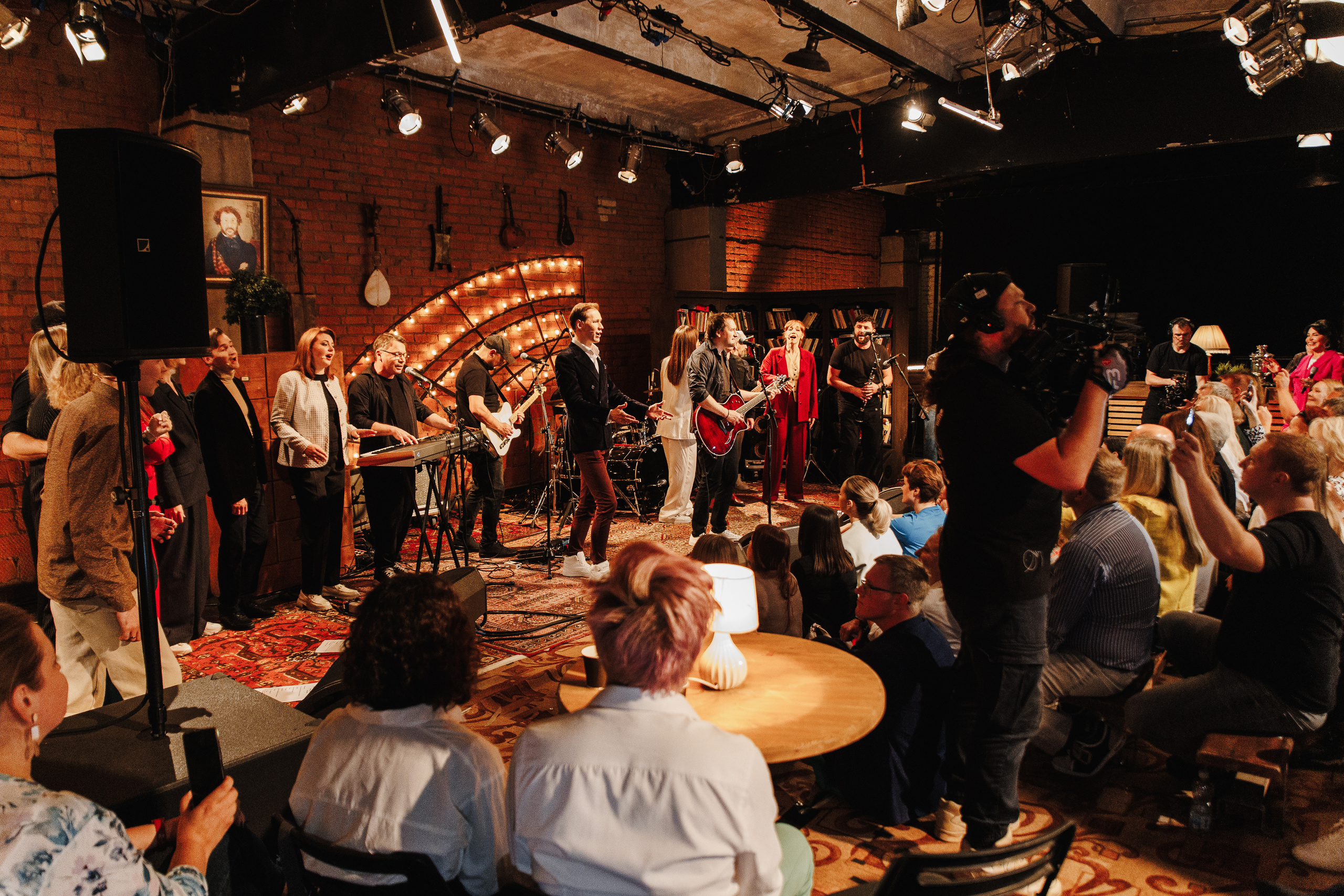 Квартирник у Маргулиса (Надежда Бабкина и театр Русская Песня). Фотограф Ольга Махалова — Санкт-Петербург, Москва, Нижний Новгород