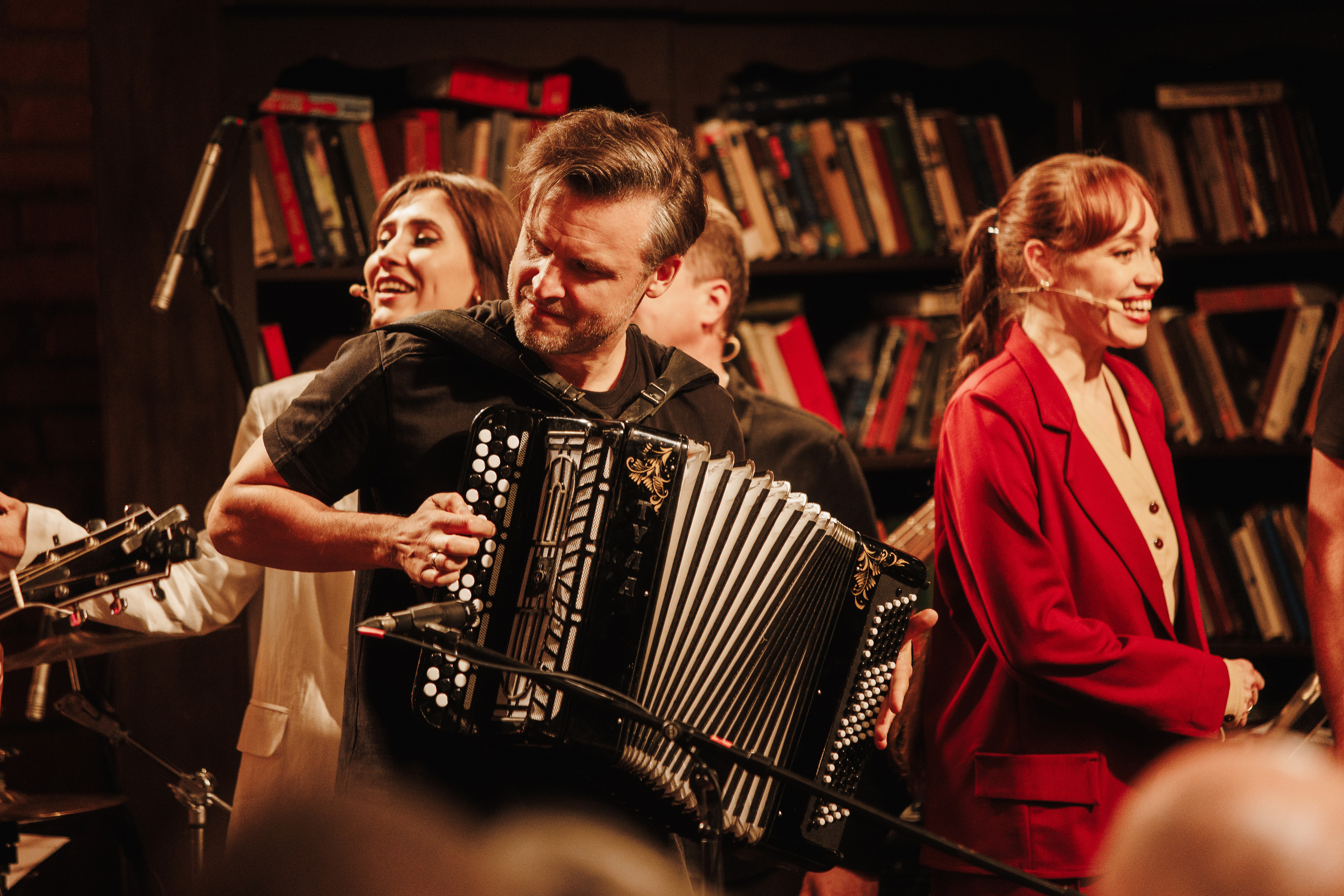 Квартирник у Маргулиса (Надежда Бабкина и театр Русская Песня). Фотограф Ольга Махалова — Санкт-Петербург, Москва, Нижний Новгород