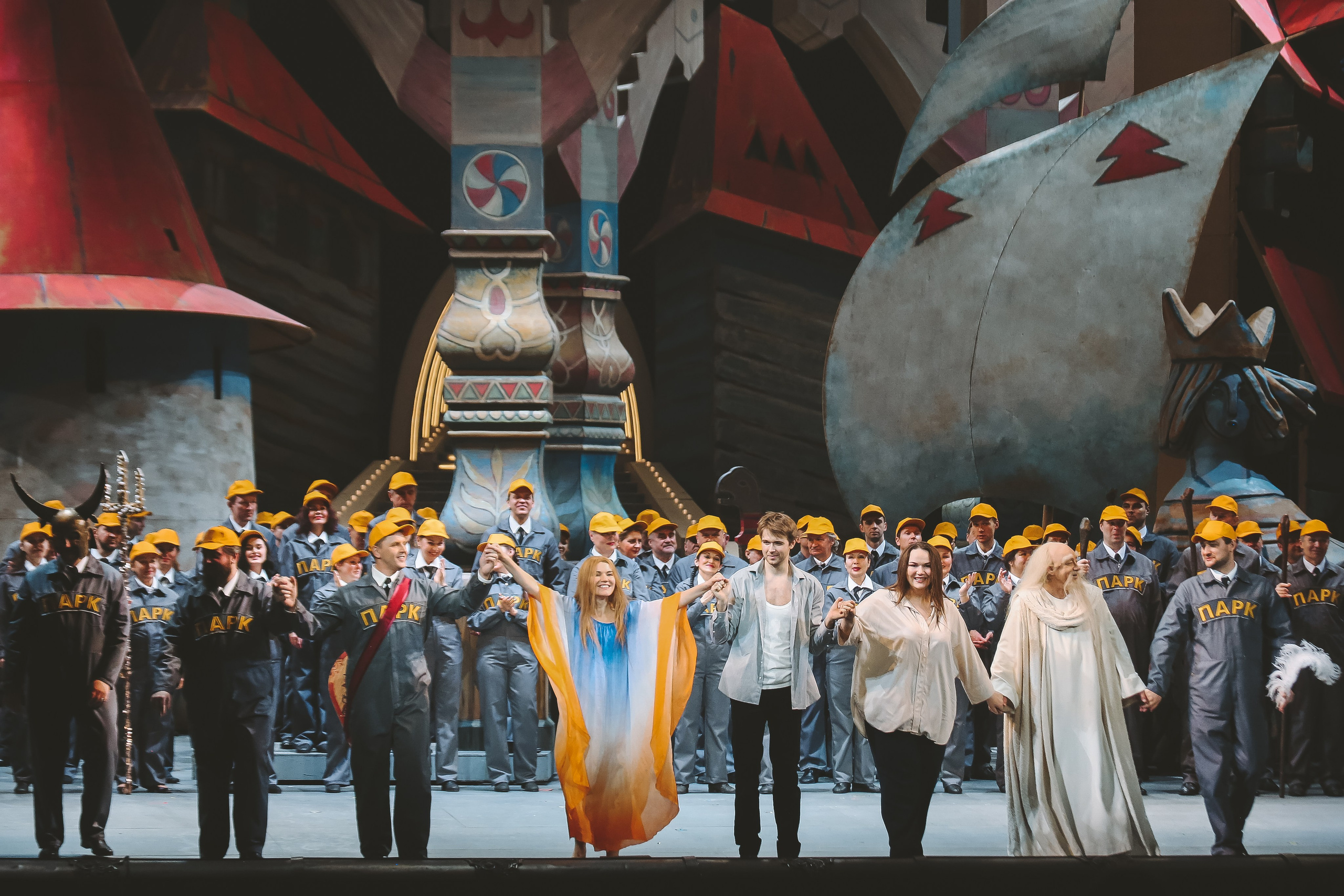 Парк древнерусского периода: премьера «Садко» Чернякова в Большом театре. Дарья Письменюк / Darya Leitstern — фотограф, музыкант, журналист, путешественник