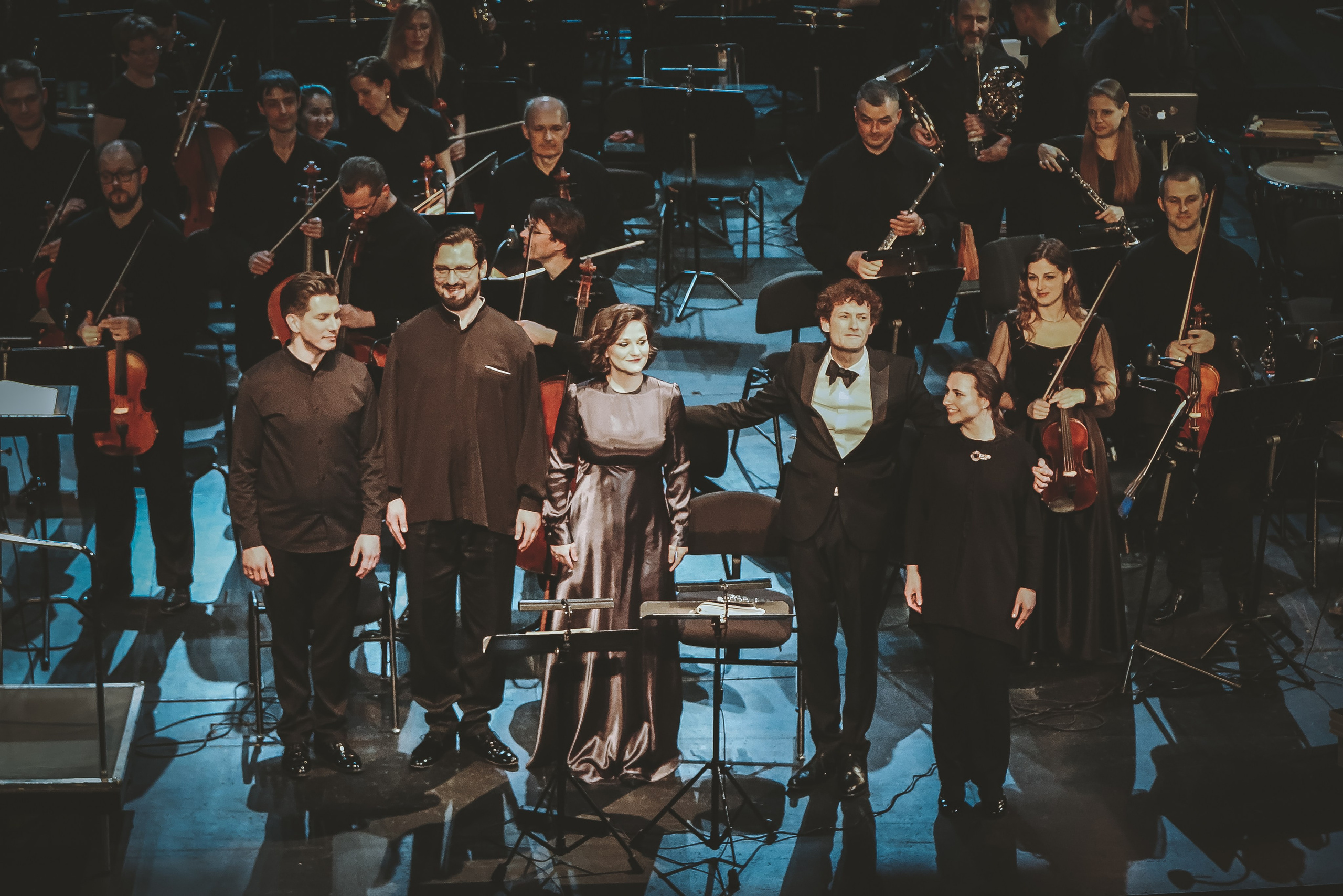 Антивоенный реквием. Дарья Письменюк / Darya Leitstern — фотограф, музыкант, журналист, путешественник