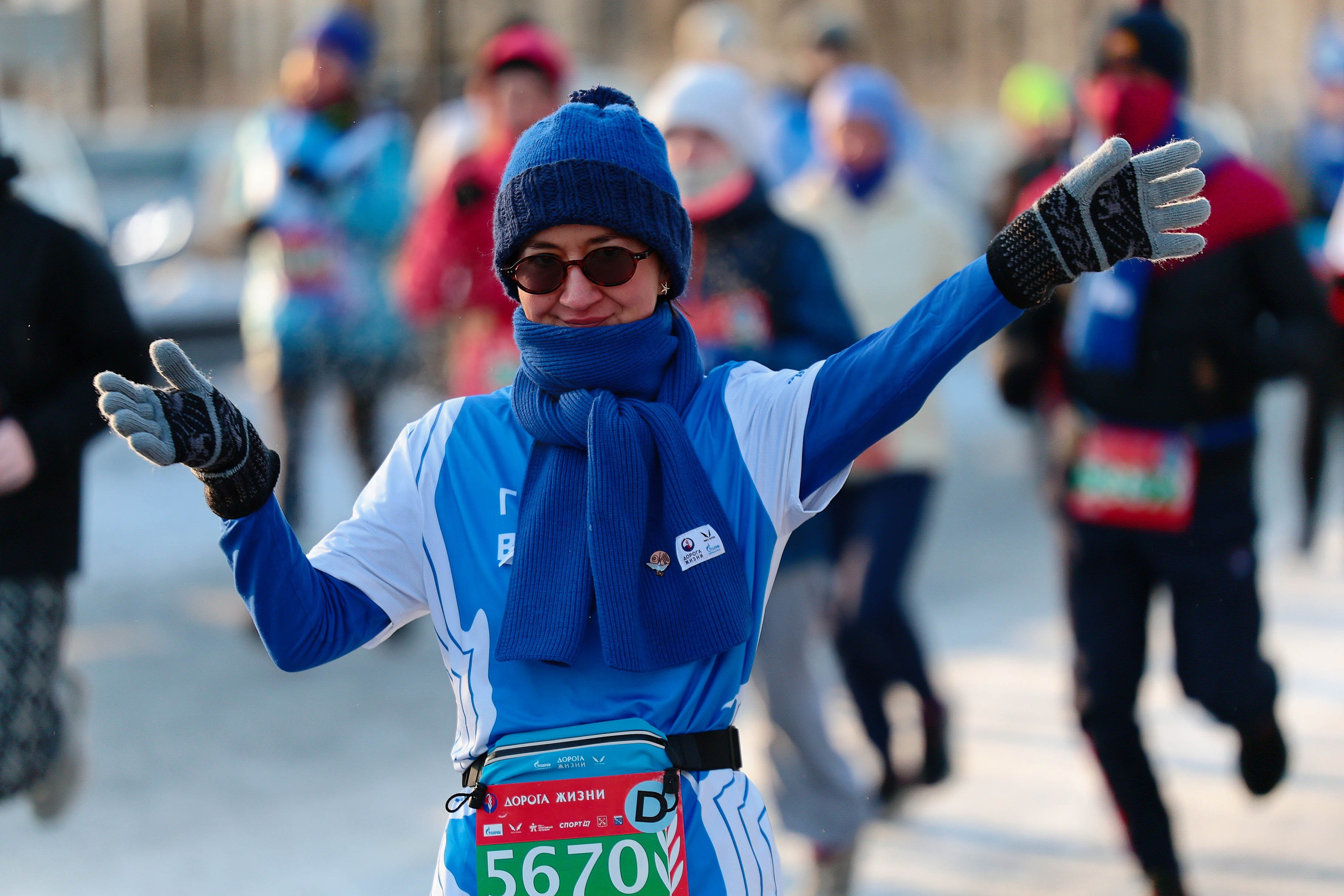 Зимний марафон «Дорога жизни» 2026. Спортивный фотограф в Санкт-Петербурге Илья Vacool