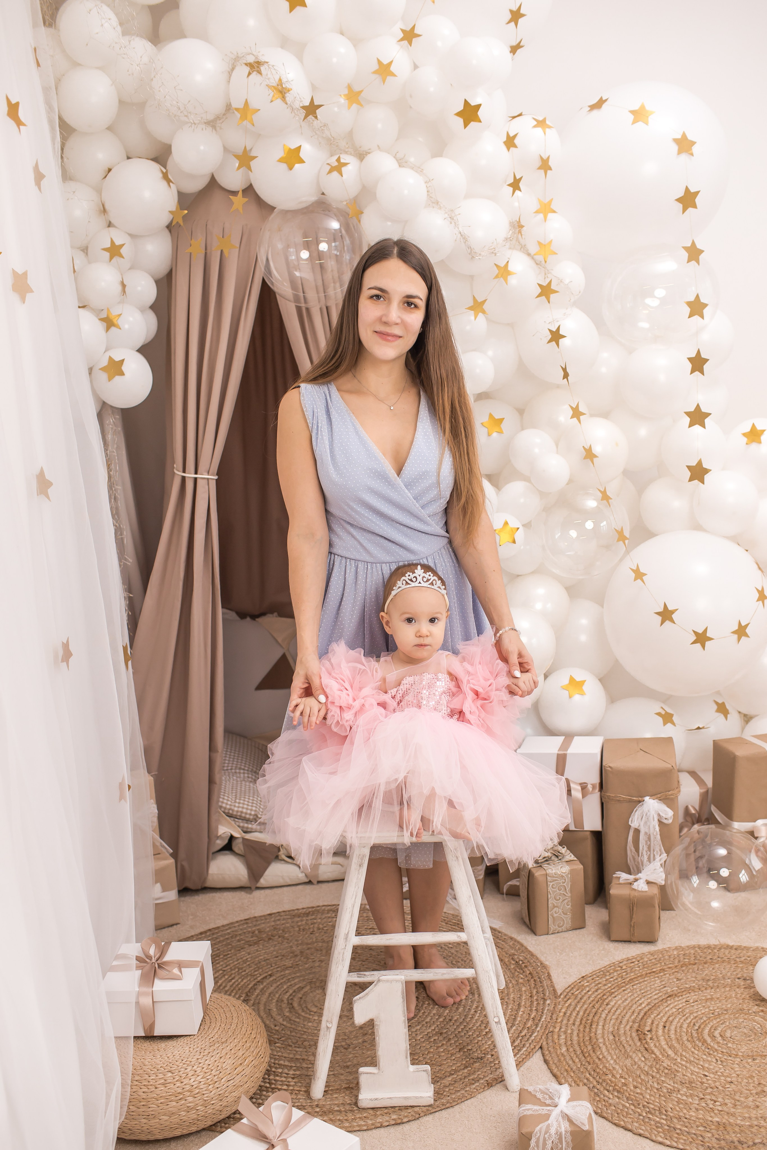 СЕМЕЙНЫЕ кадры. Детский семейный фотограф на первый годик город Новосибирск Дымова Светлана пакеты всё включено 1-3 года