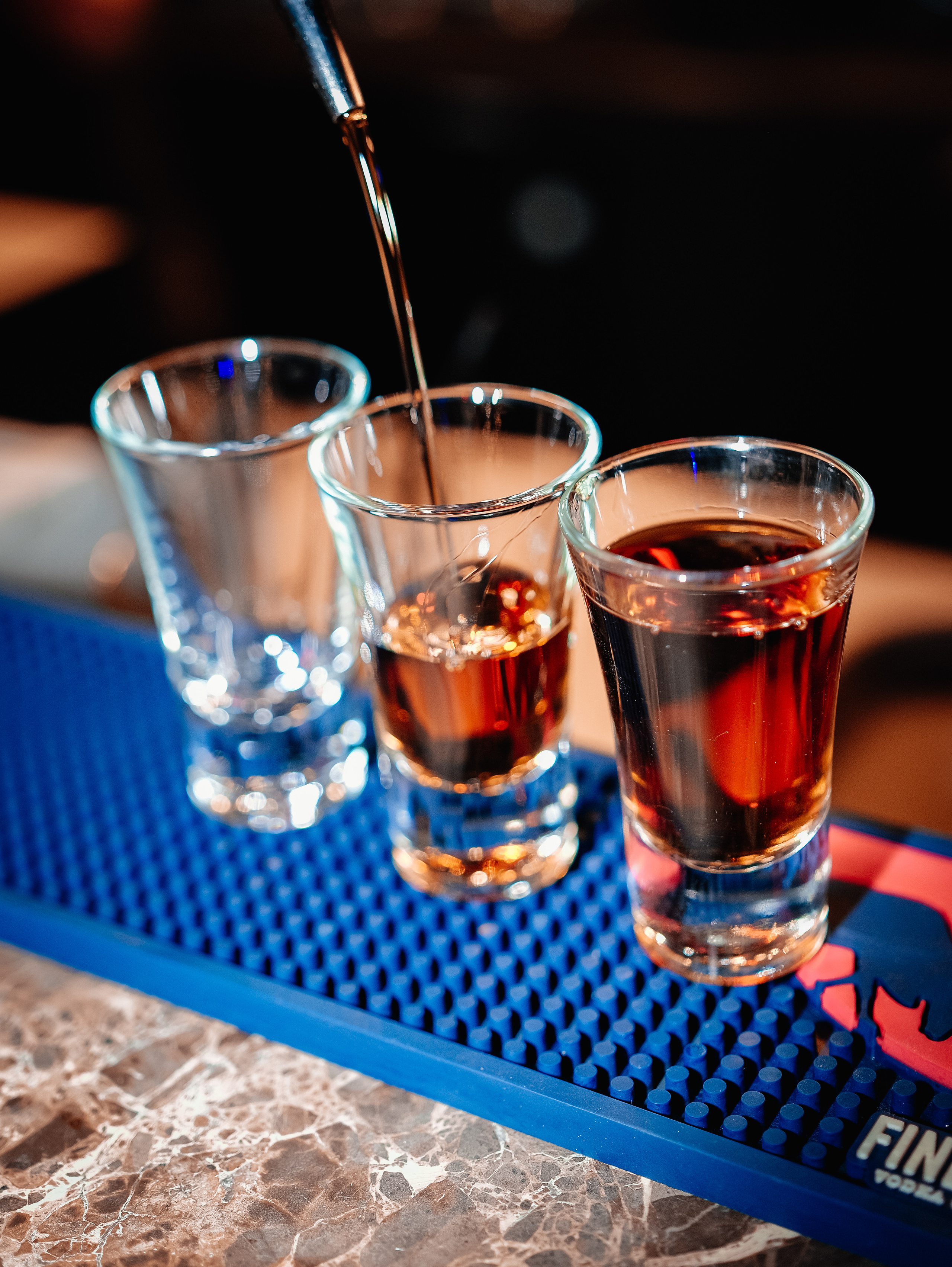 DUKE. Репортажный и клубный фотограф Москва