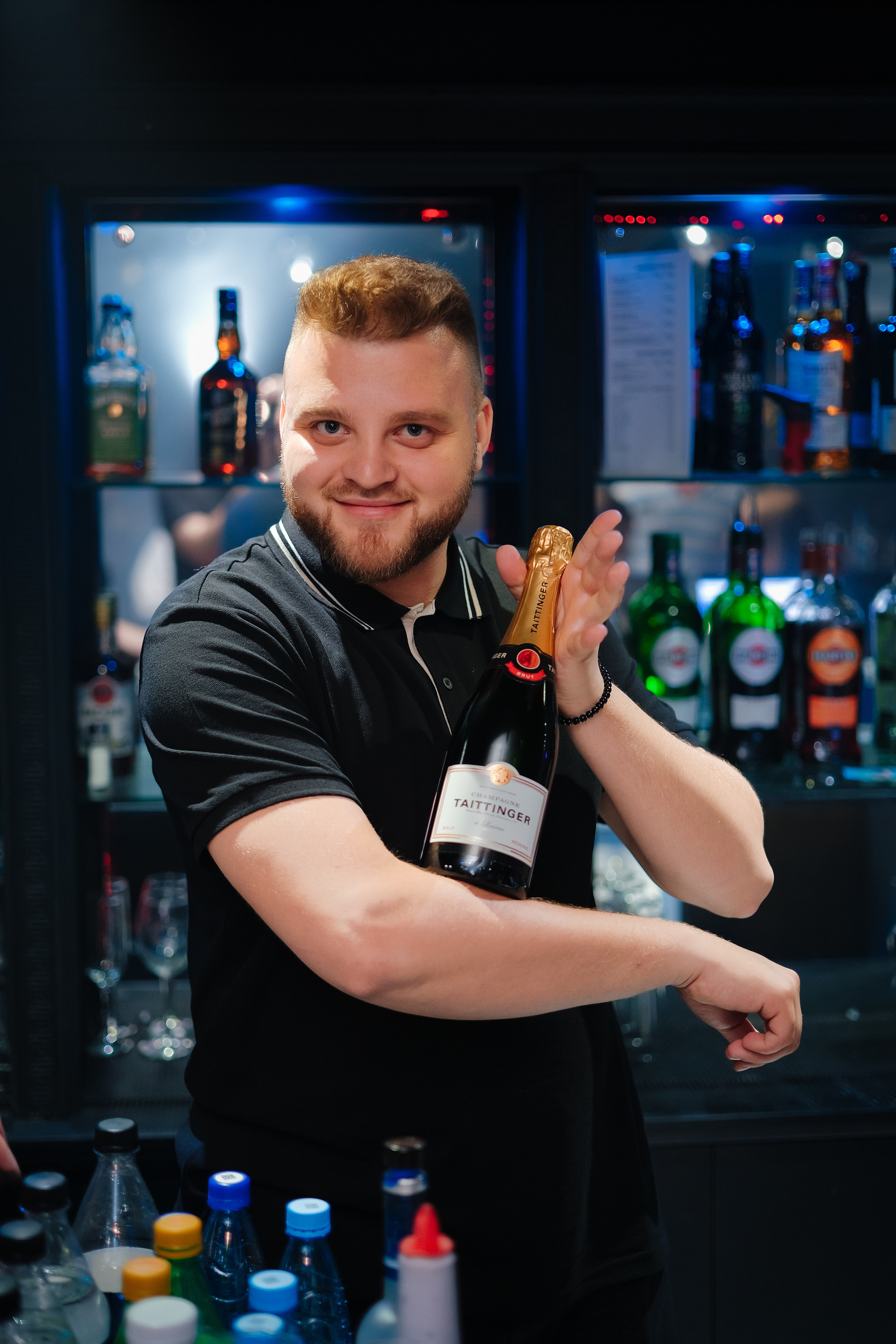 DUKE. Репортажный и клубный фотограф Москва