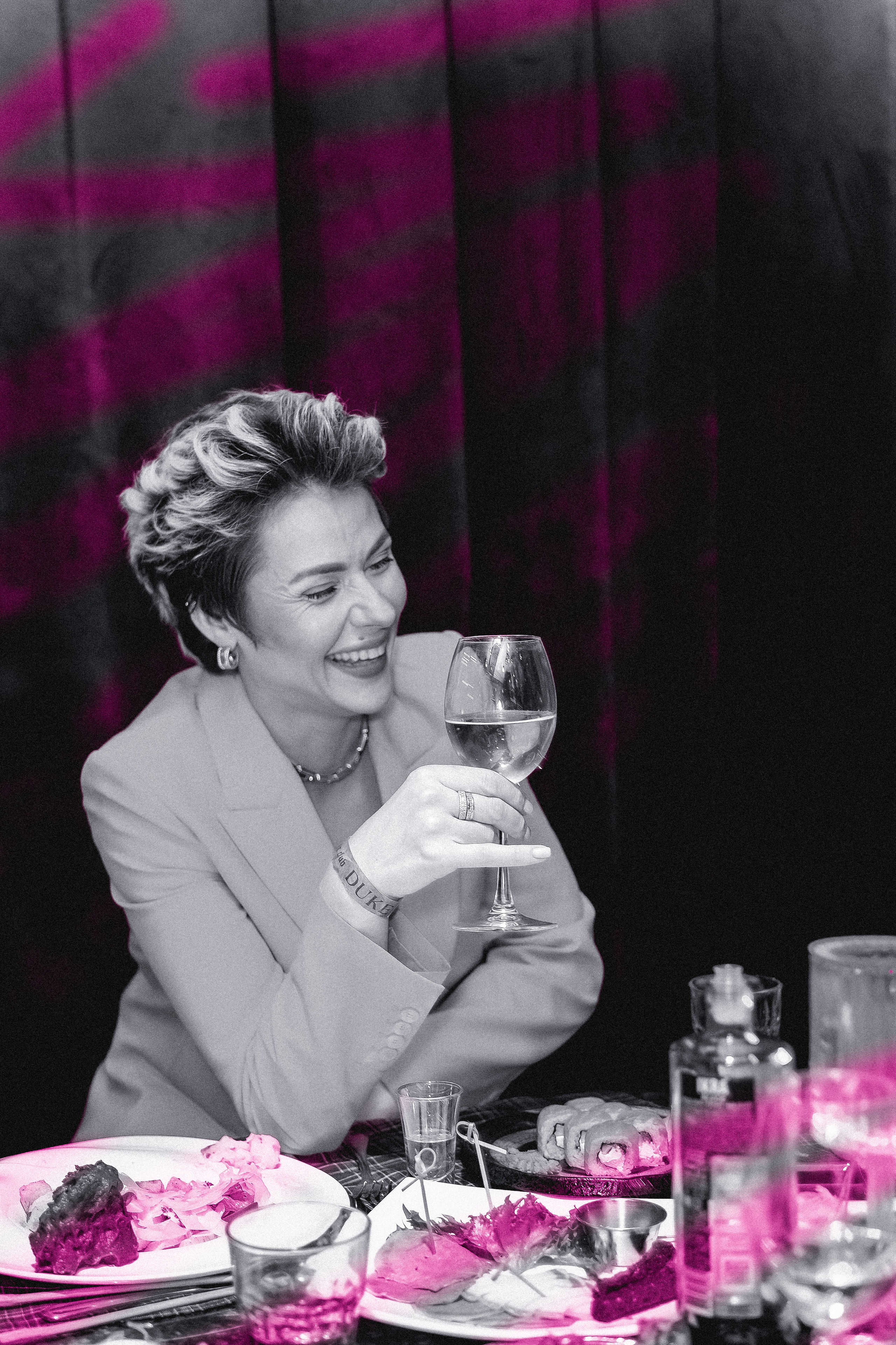 DUKE. Репортажный и клубный фотограф Москва