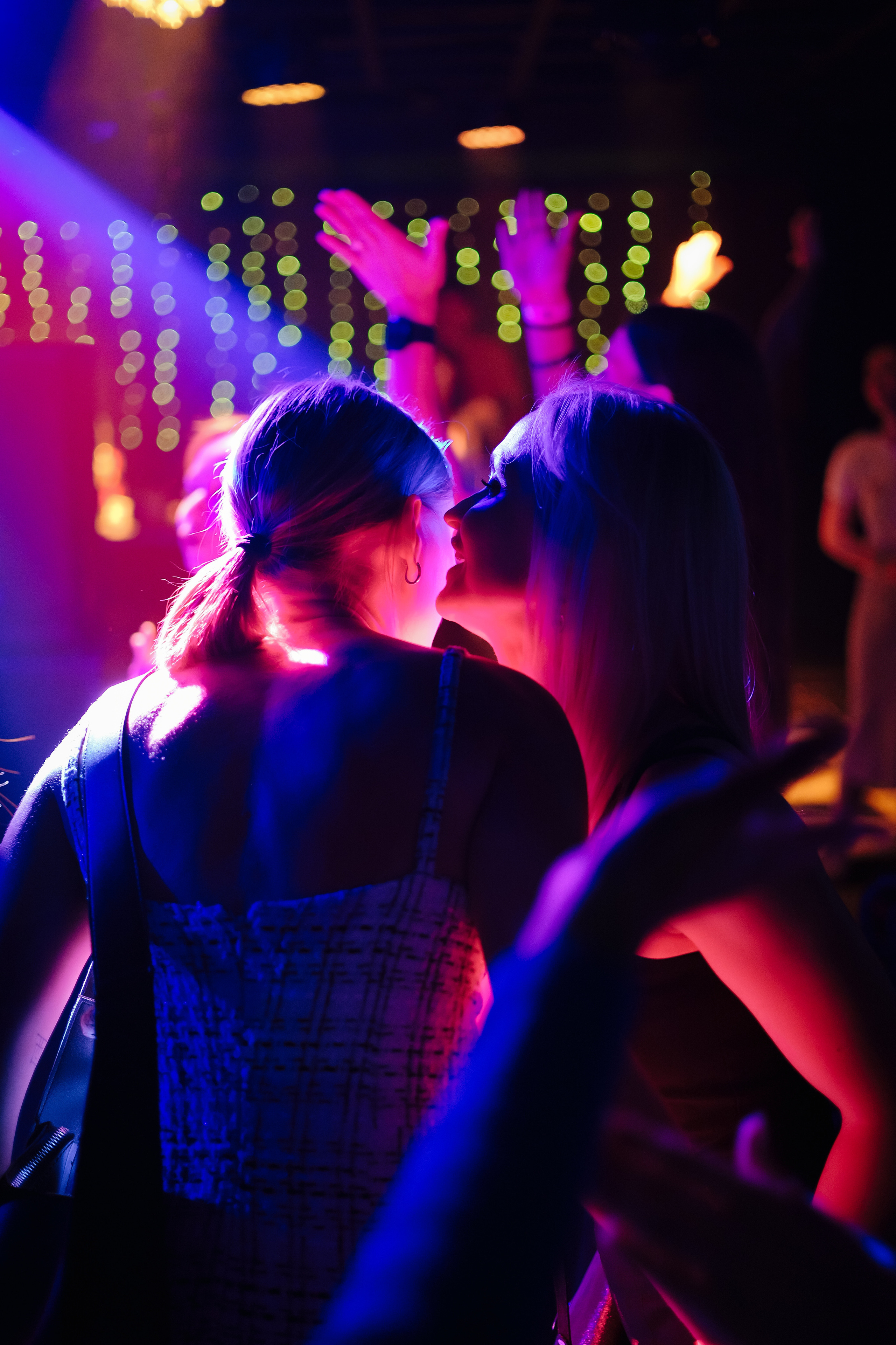 DUKE. Репортажный и клубный фотограф Москва