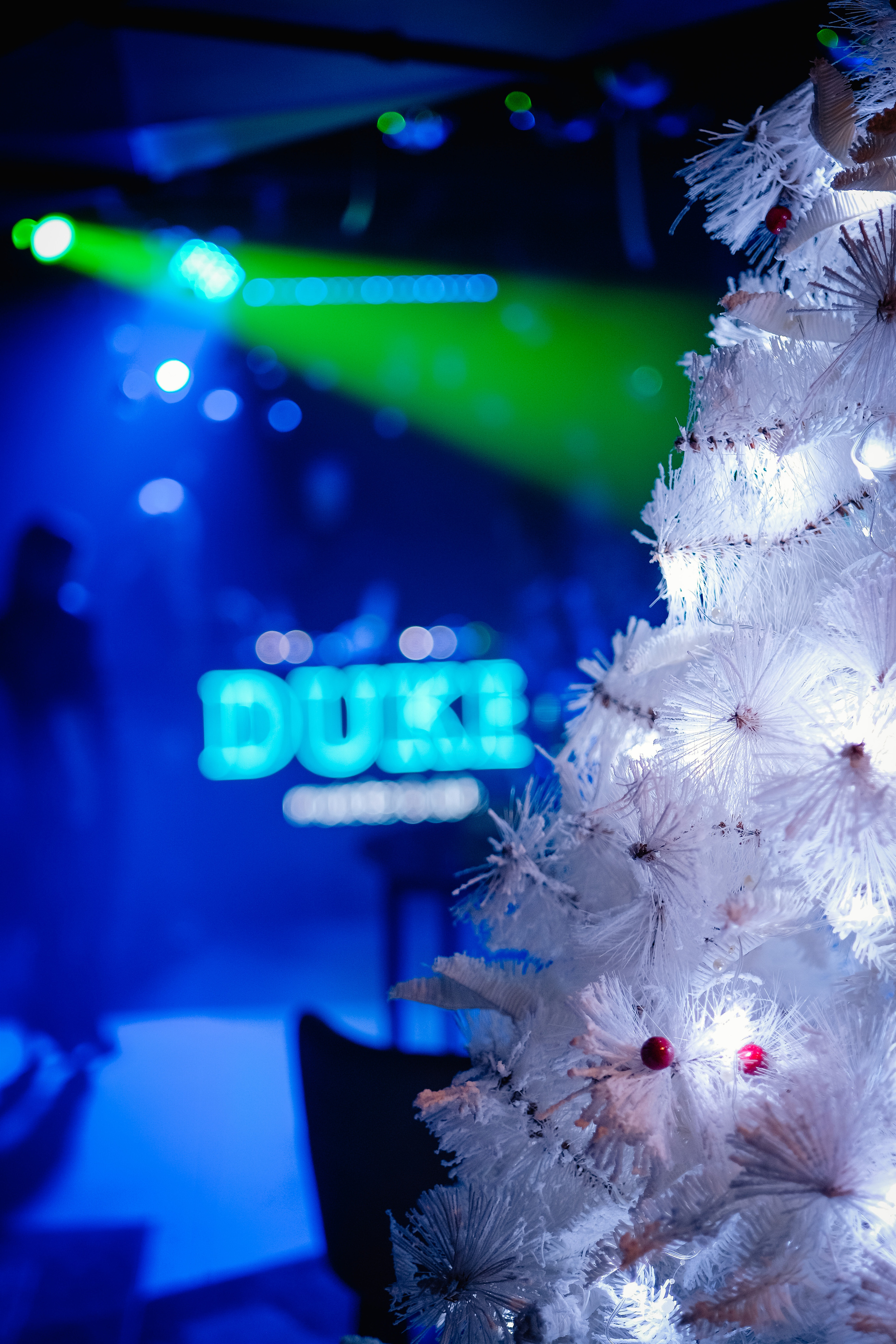 DUKE. Репортажный и клубный фотограф Москва